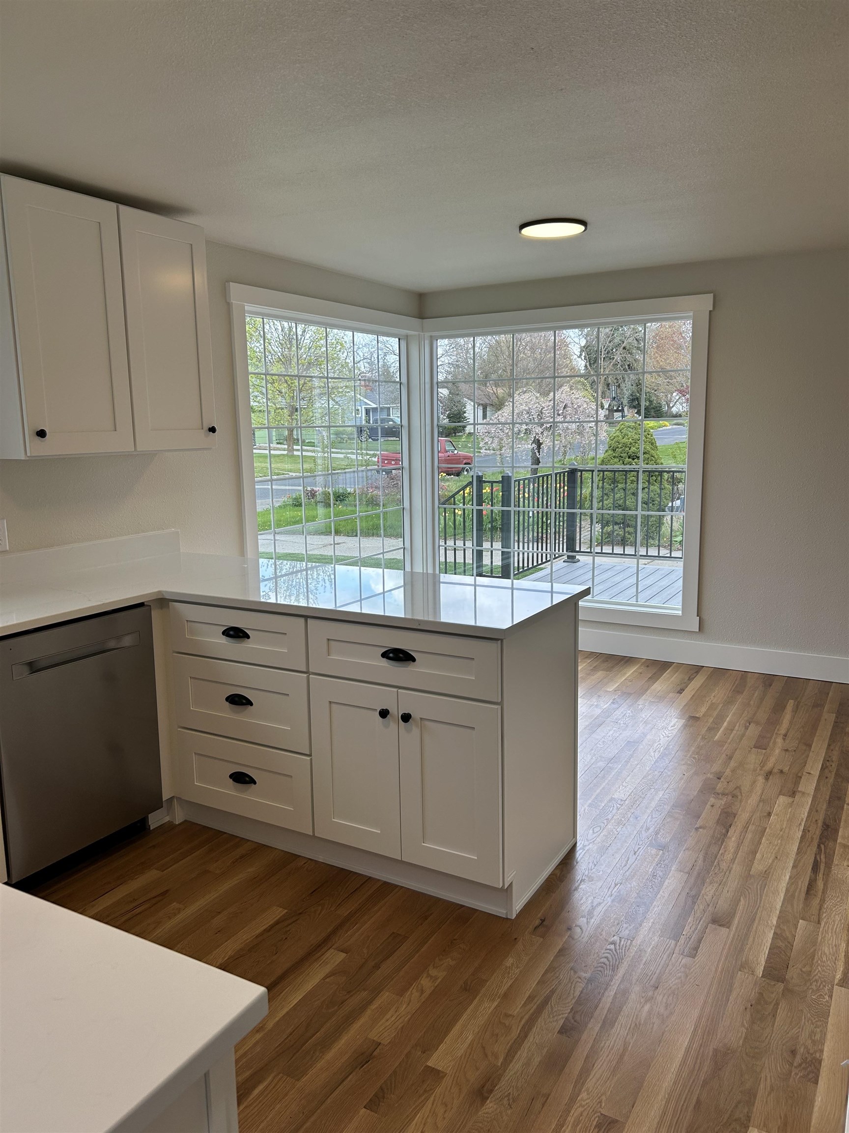 1028 E 40th Ave - Photo 22