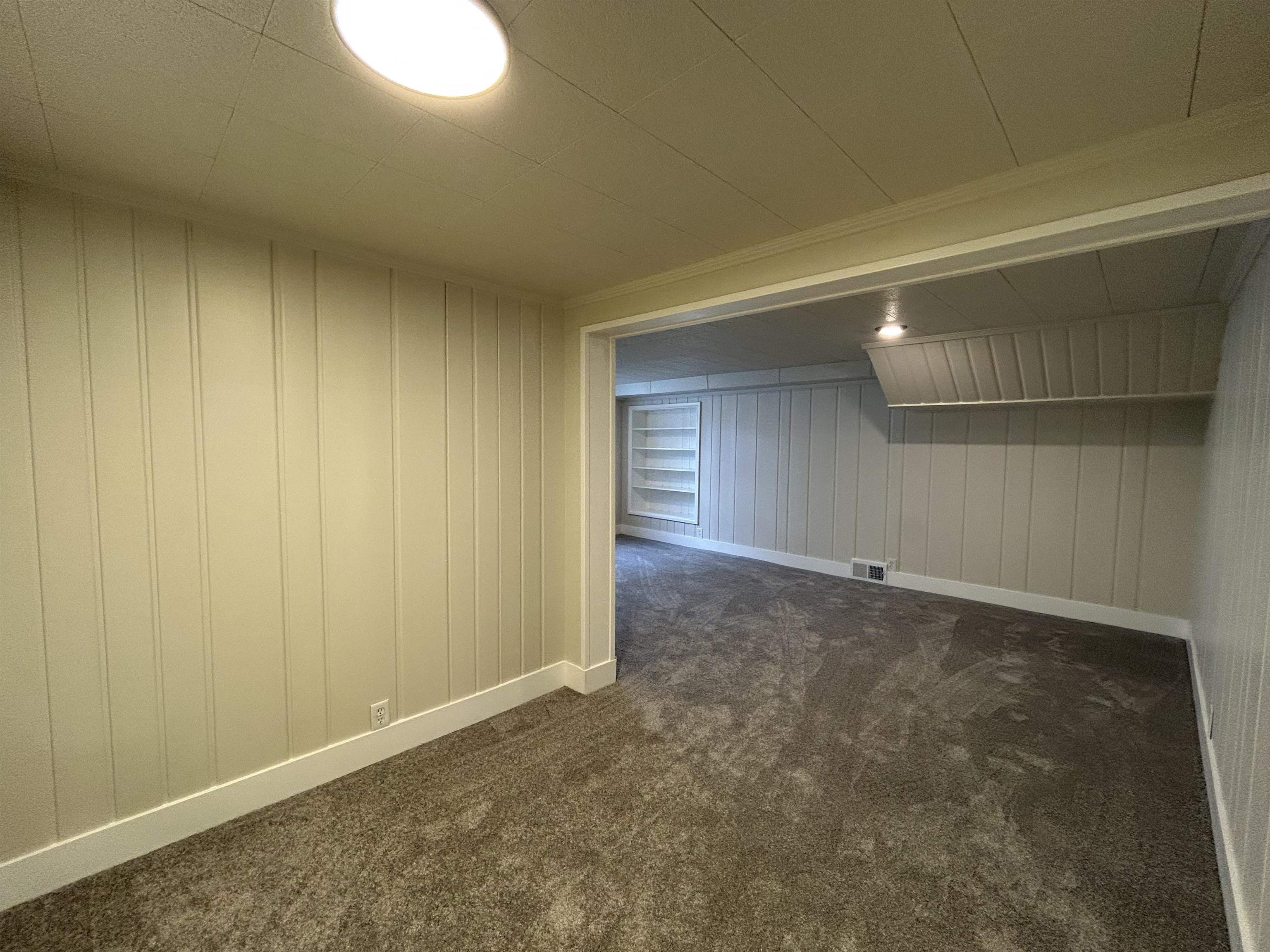 1028 E 40th Ave - Photo 37