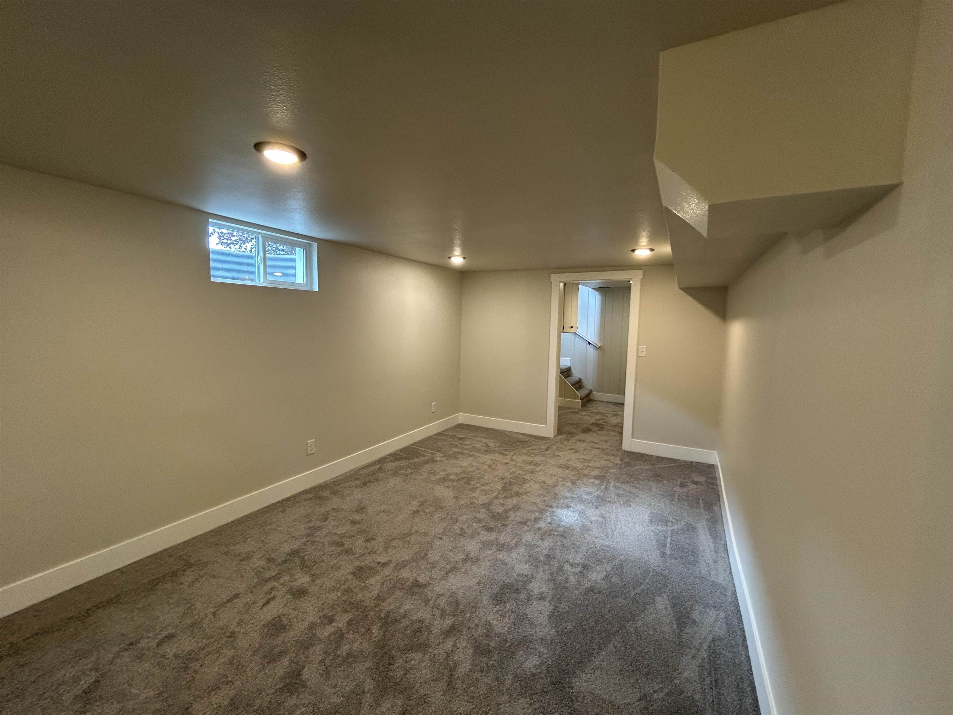 1028 E 40th Ave - Photo 42