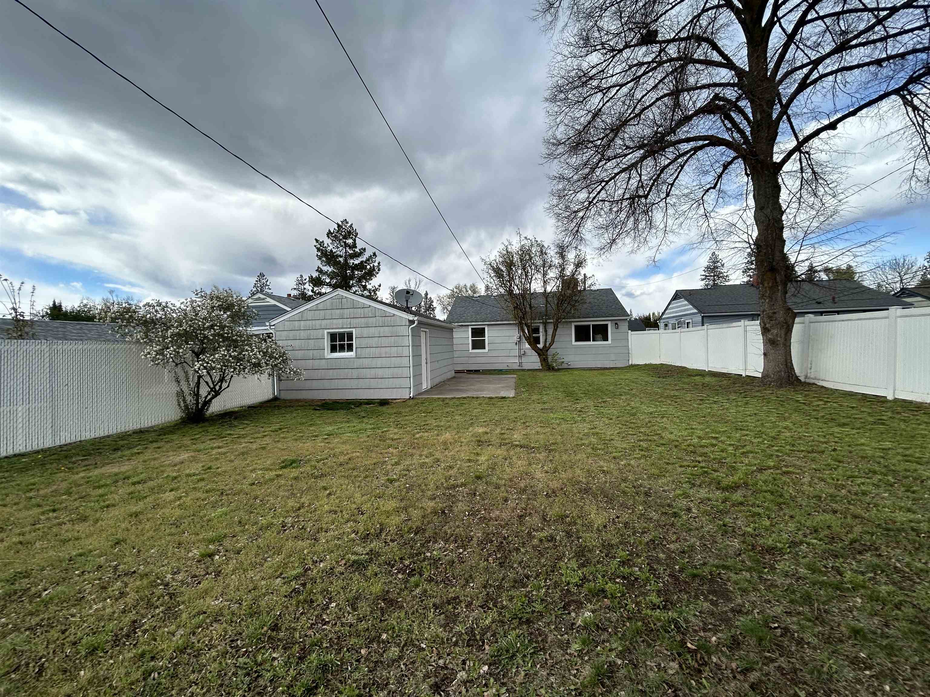 1028 E 40th Ave - Photo 48