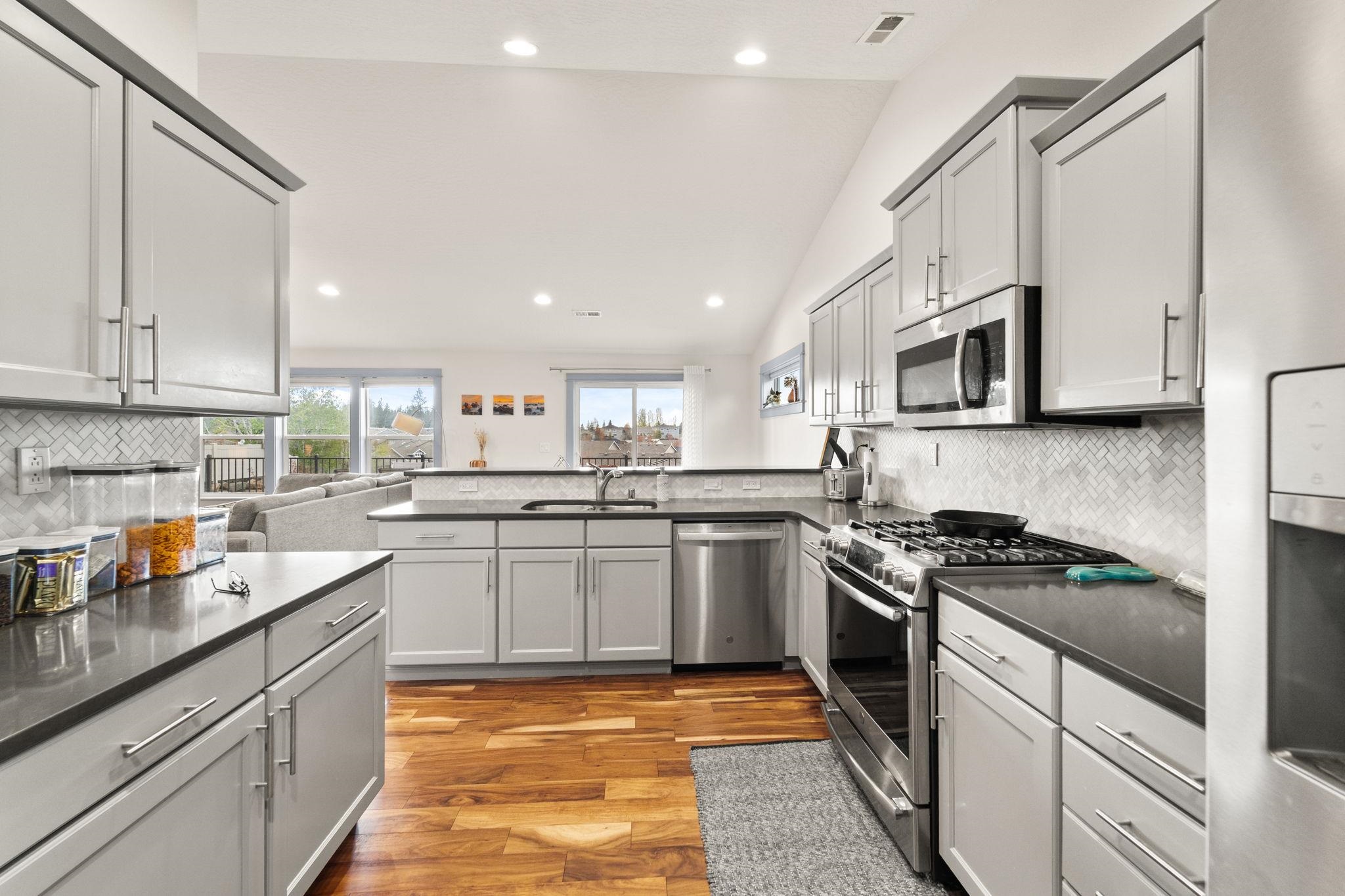 7028 S Woodhaven Dr - Photo 9