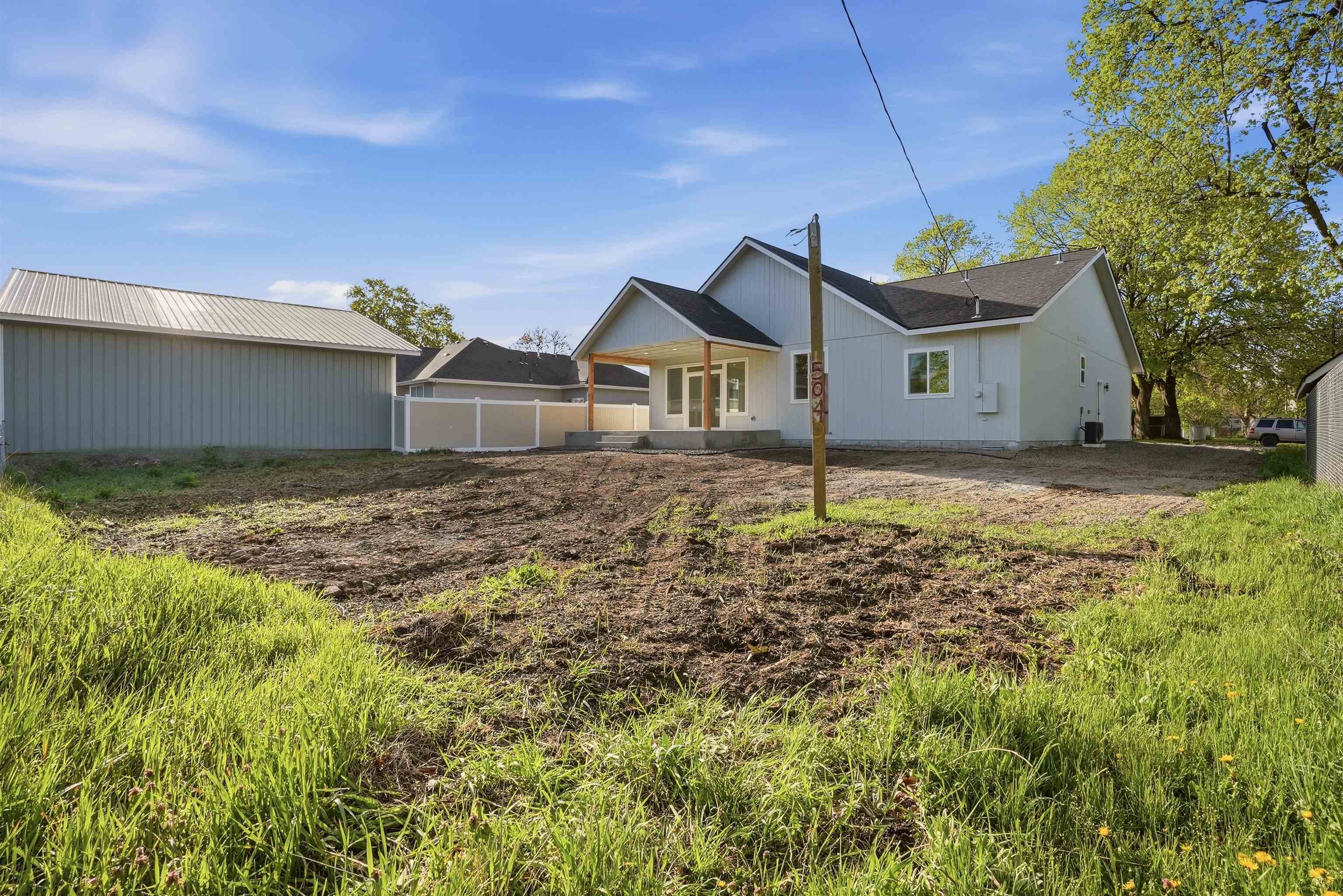 7915 E Marietta Ave - Photo 30