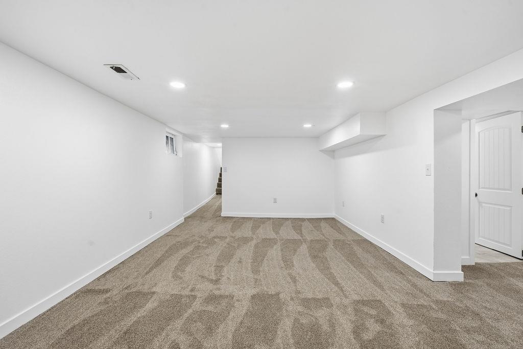 2114 S Grand Blvd - Photo 46