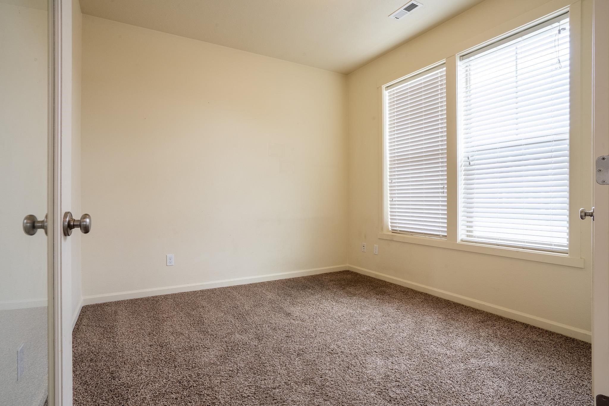 9005 W Silver St - Photo 10