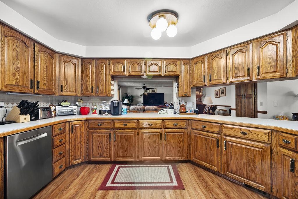 4821 S Conklin Rd - Photo 9