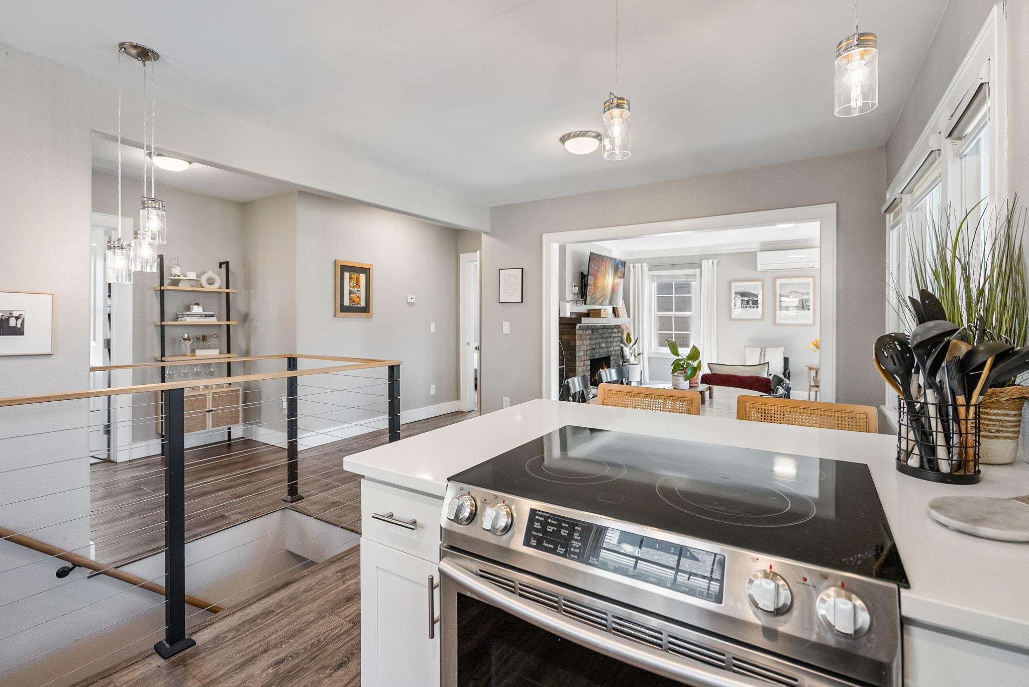 326 E 20TH Ave - Photo 15