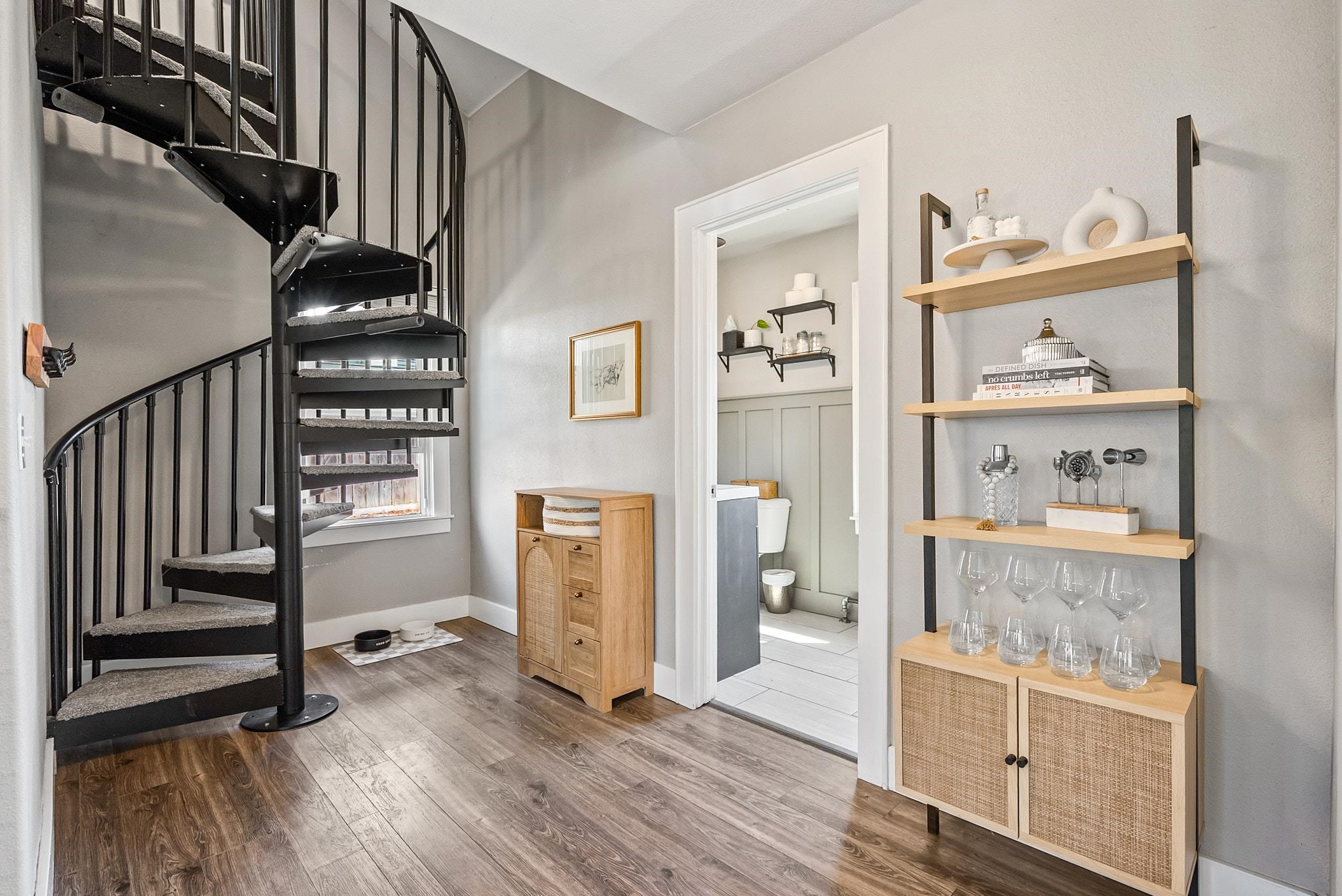 326 E 20TH Ave - Photo 20
