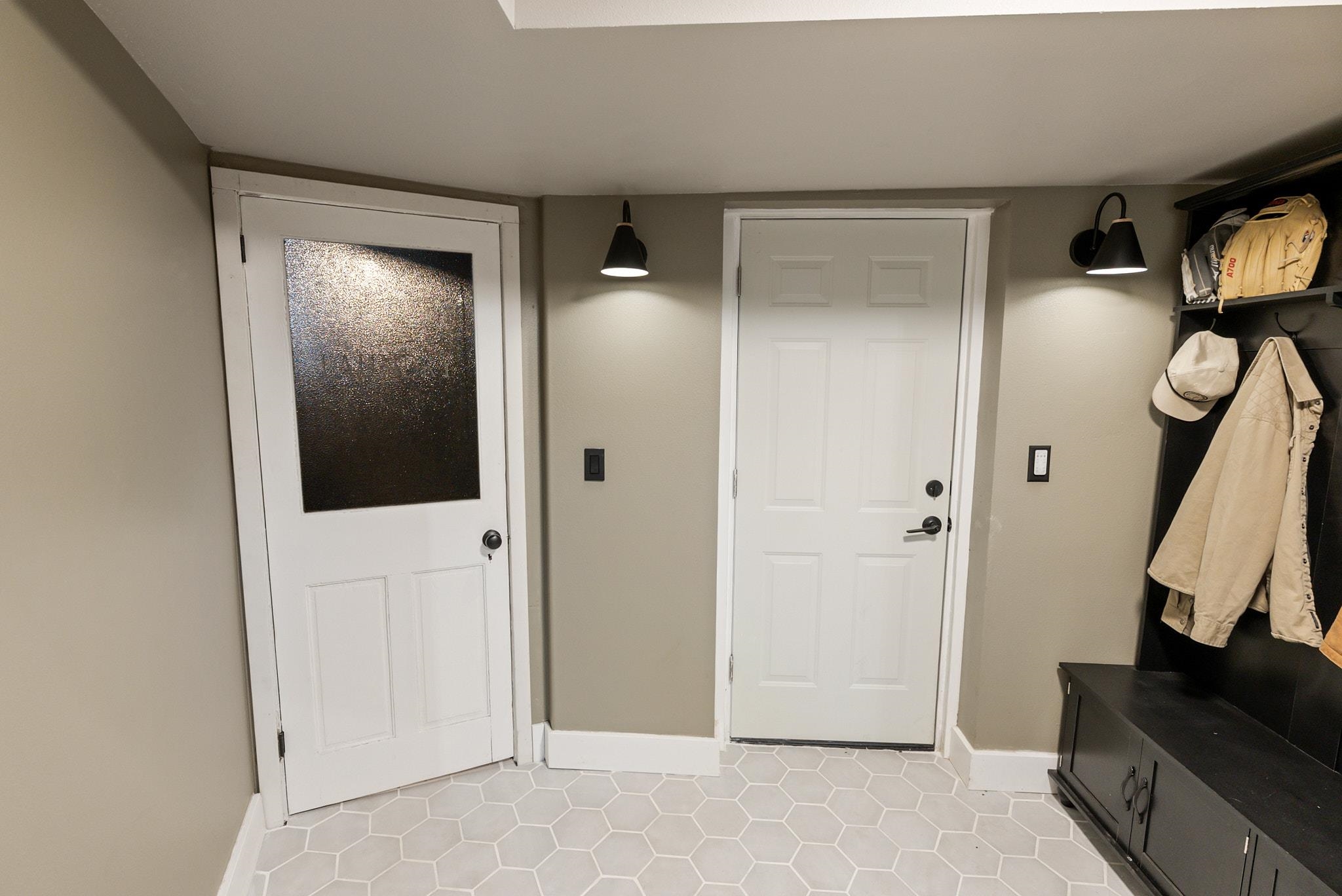 326 E 20TH Ave - Photo 32