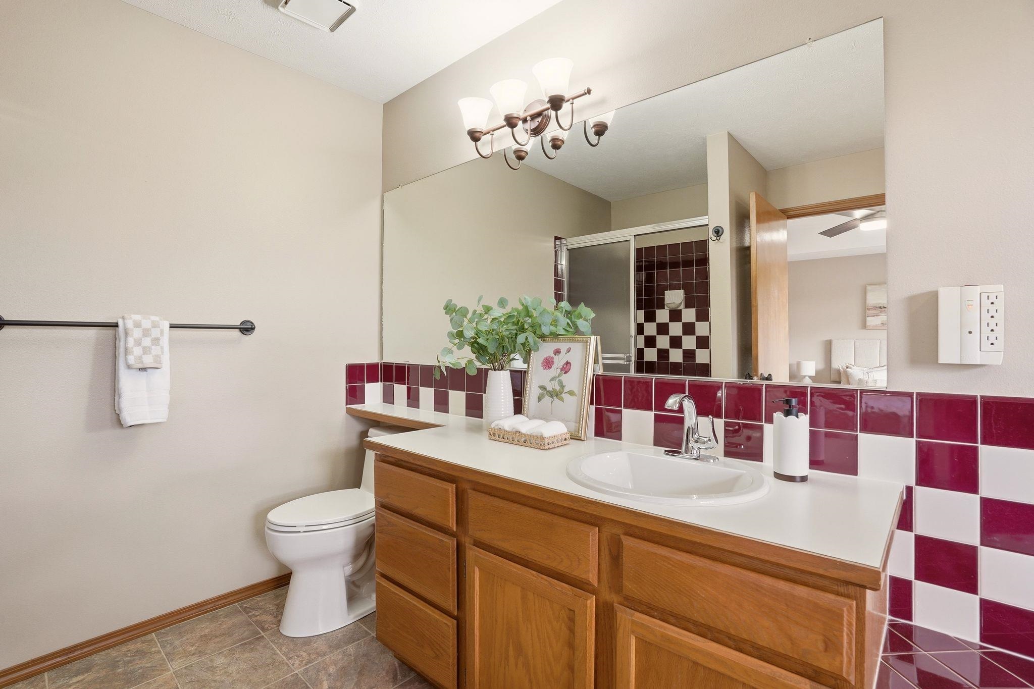 10811 N Danbury St - Photo 11