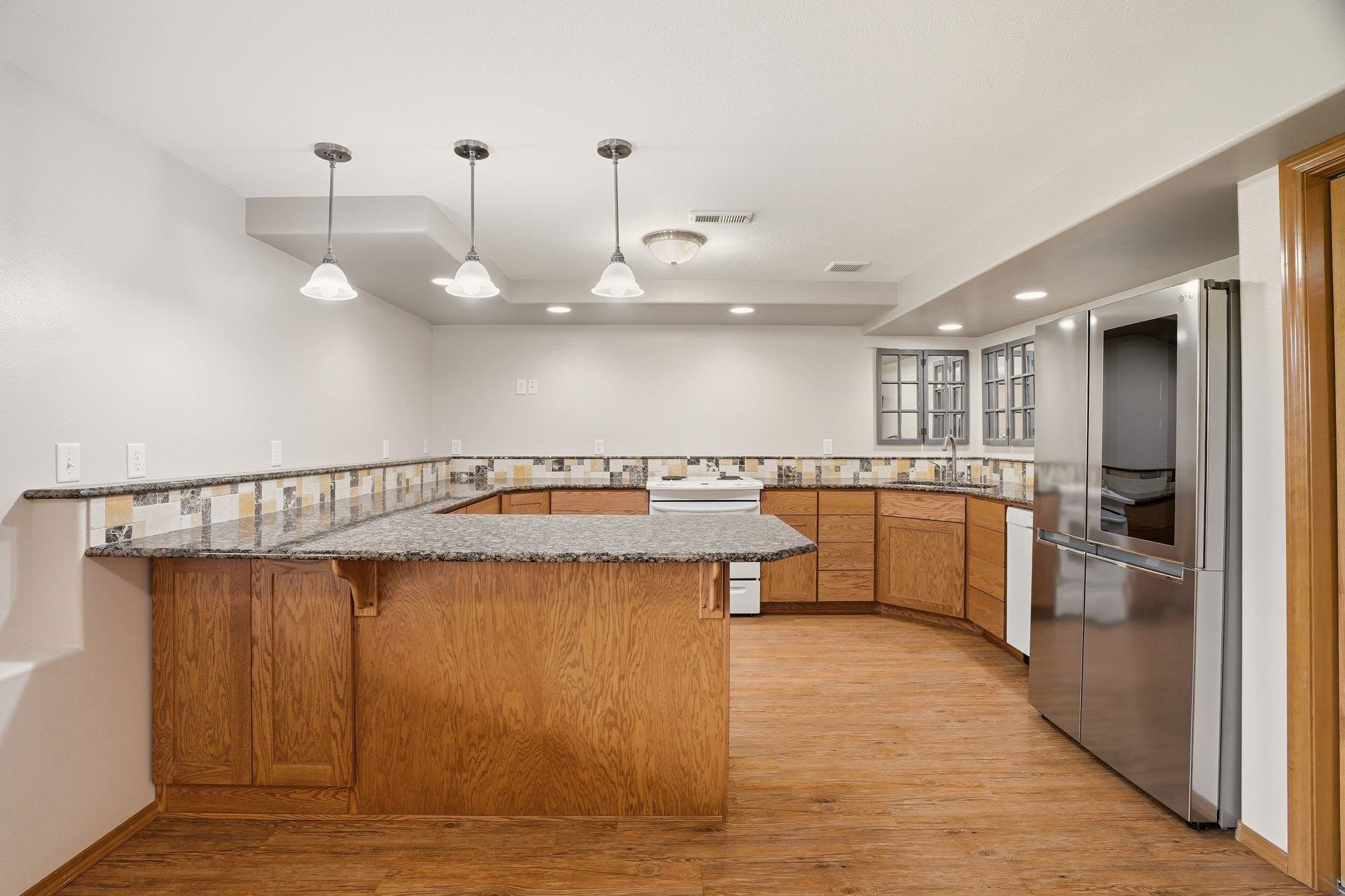 10811 N Danbury St - Photo 21