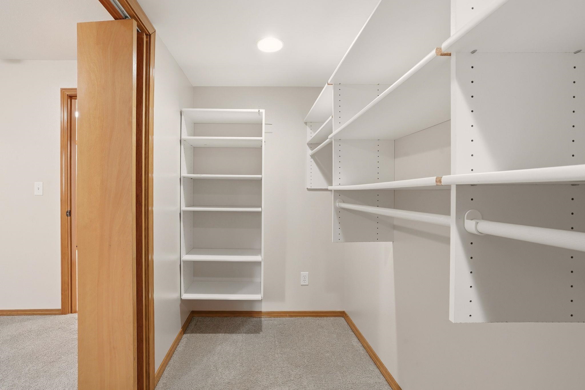 10811 N Danbury St - Photo 34