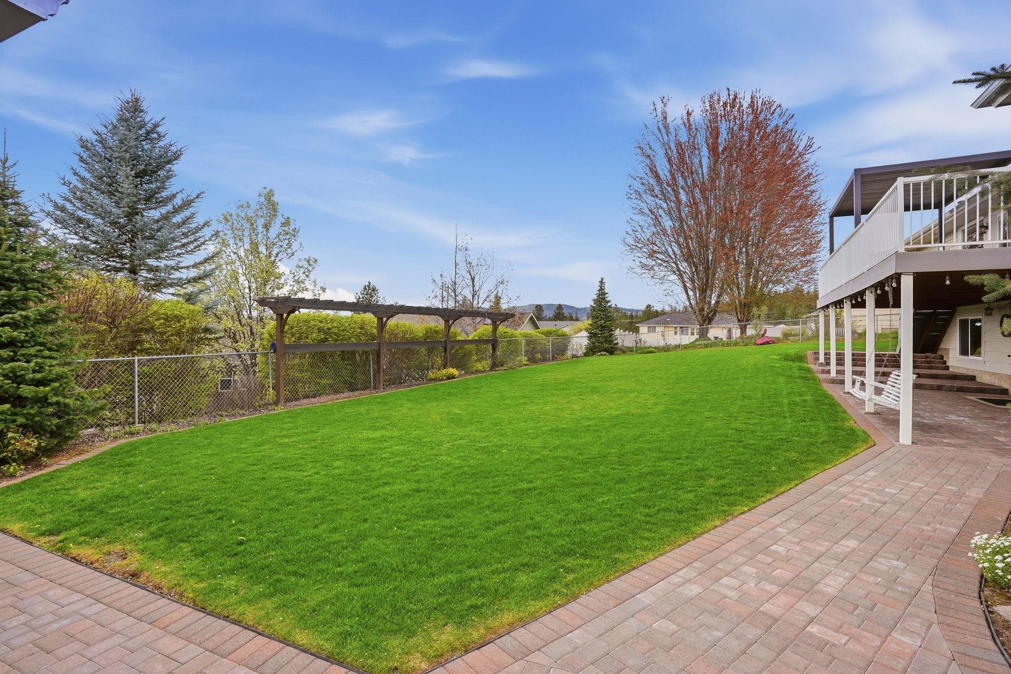 10811 N Danbury St - Photo 40