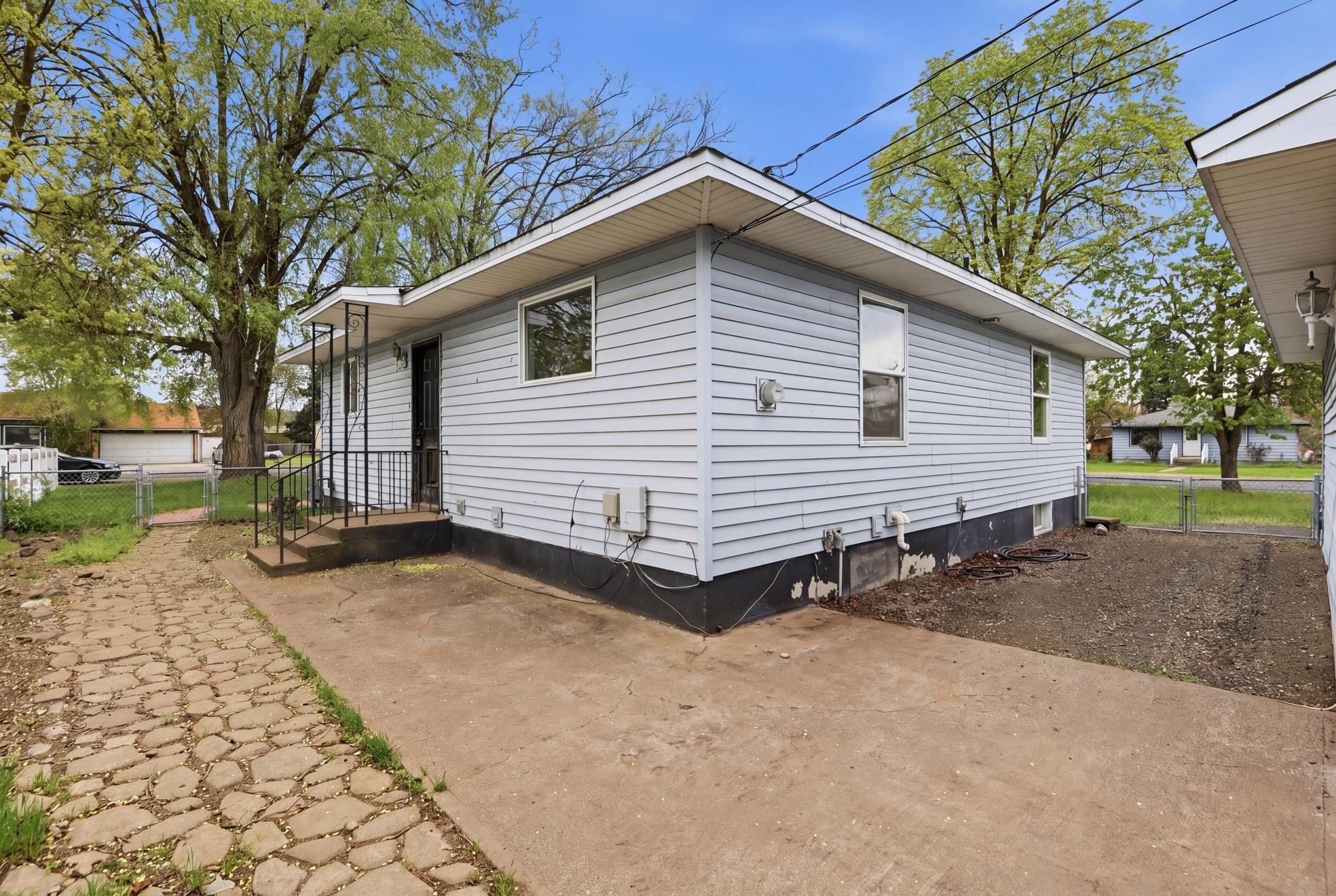 7907 E Indiana Ave - Photo 19