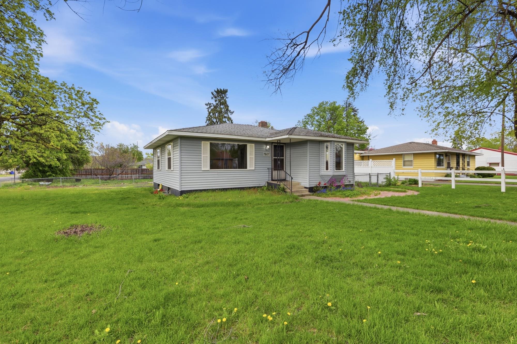 7907 E Indiana Ave - Photo 25