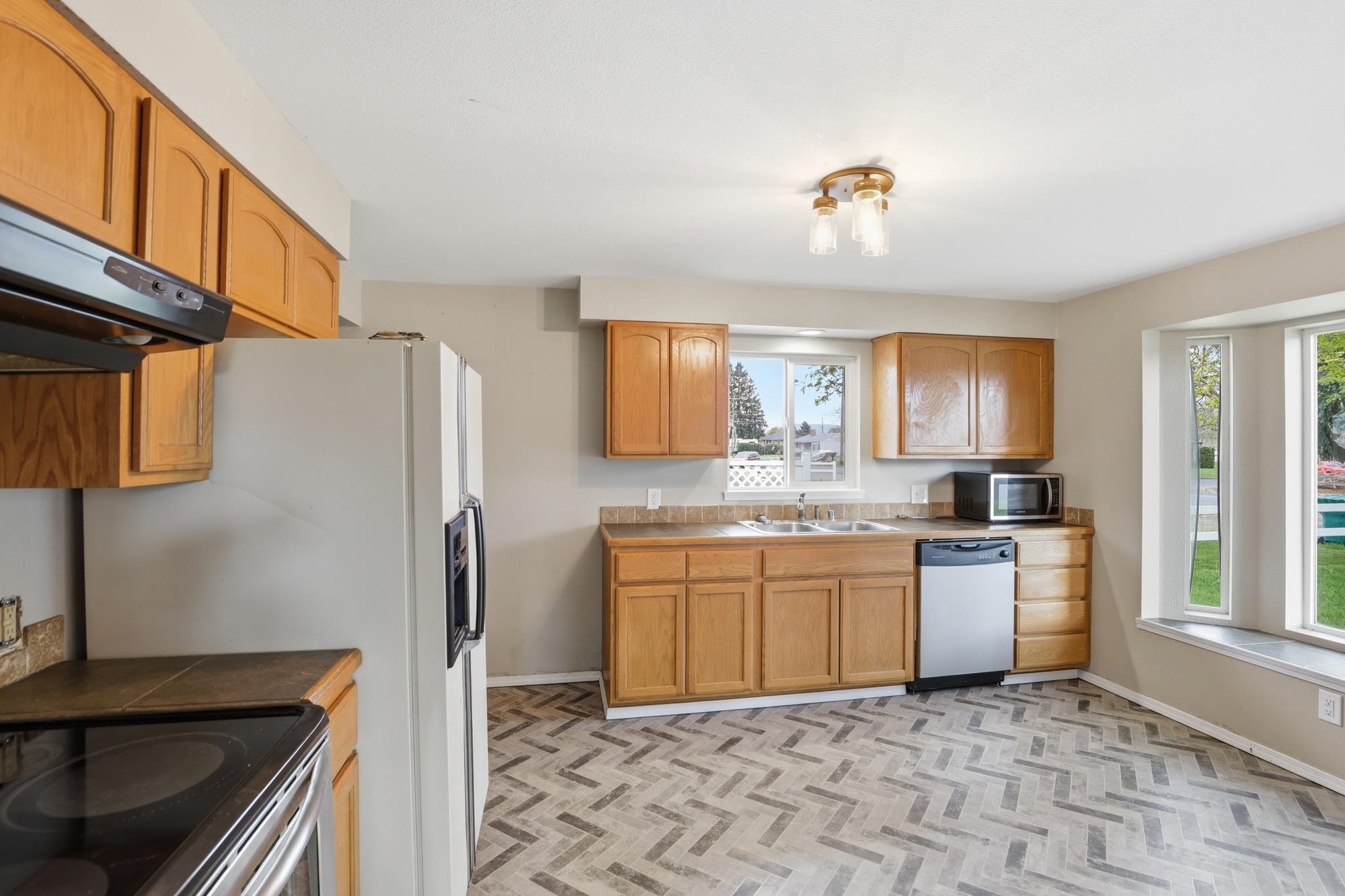 7907 E Indiana Ave - Photo 10