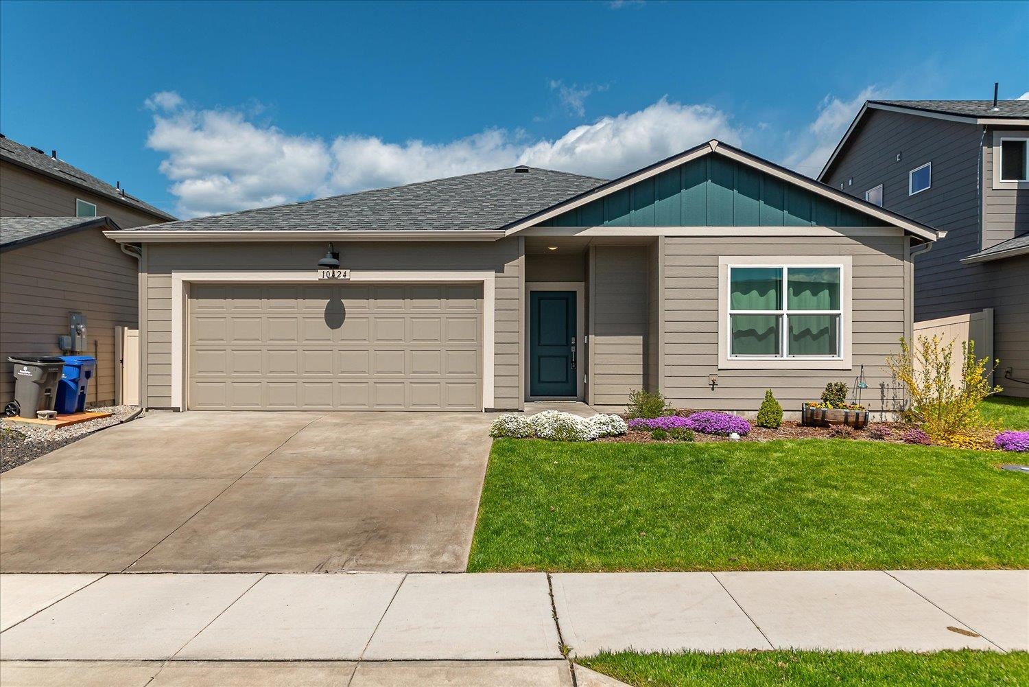10424 W Duckhook Rd - Photo 1