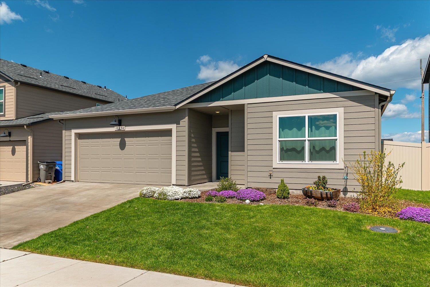 10424 W Duckhook Rd - Photo 3