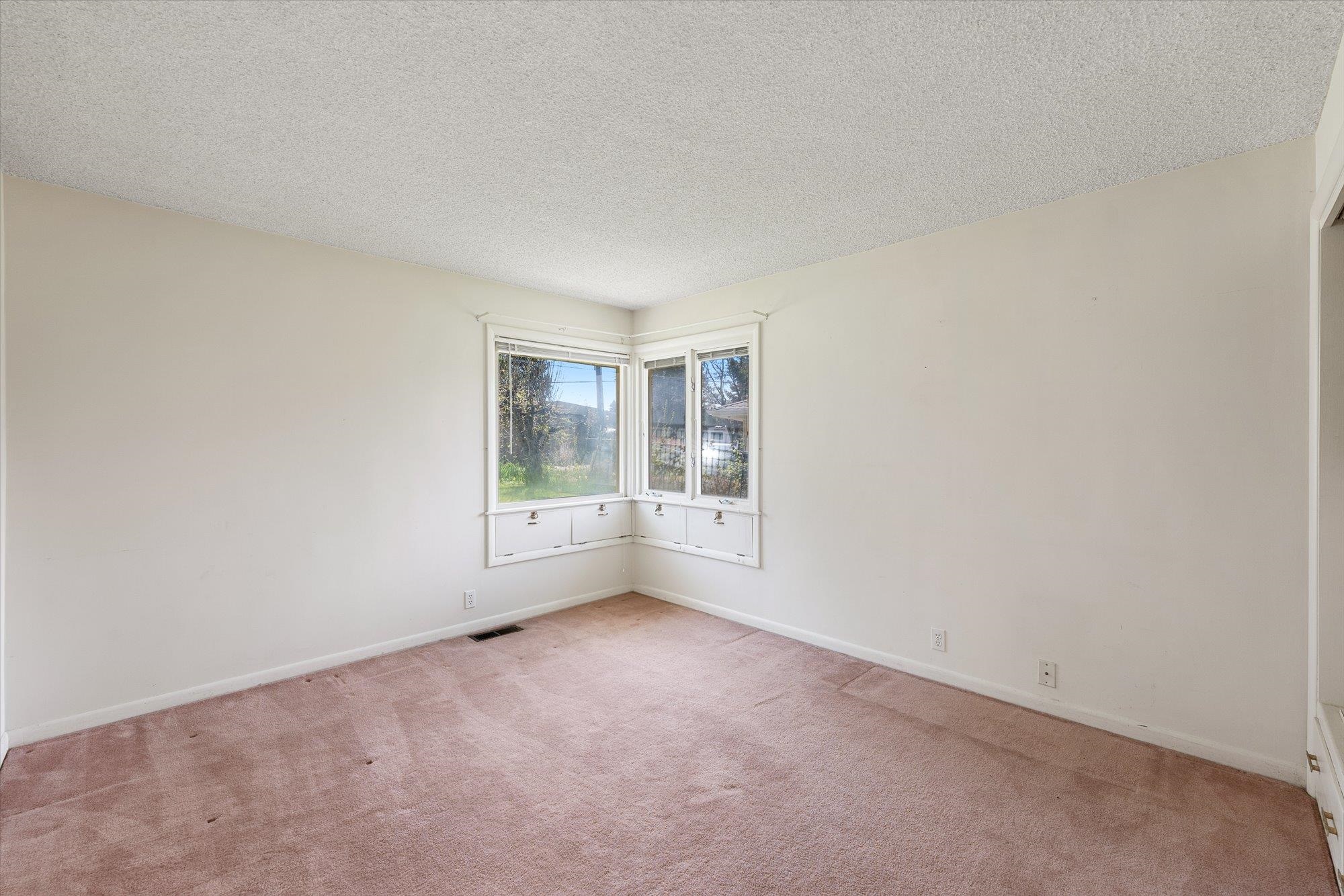 608 S G St - Photo 20