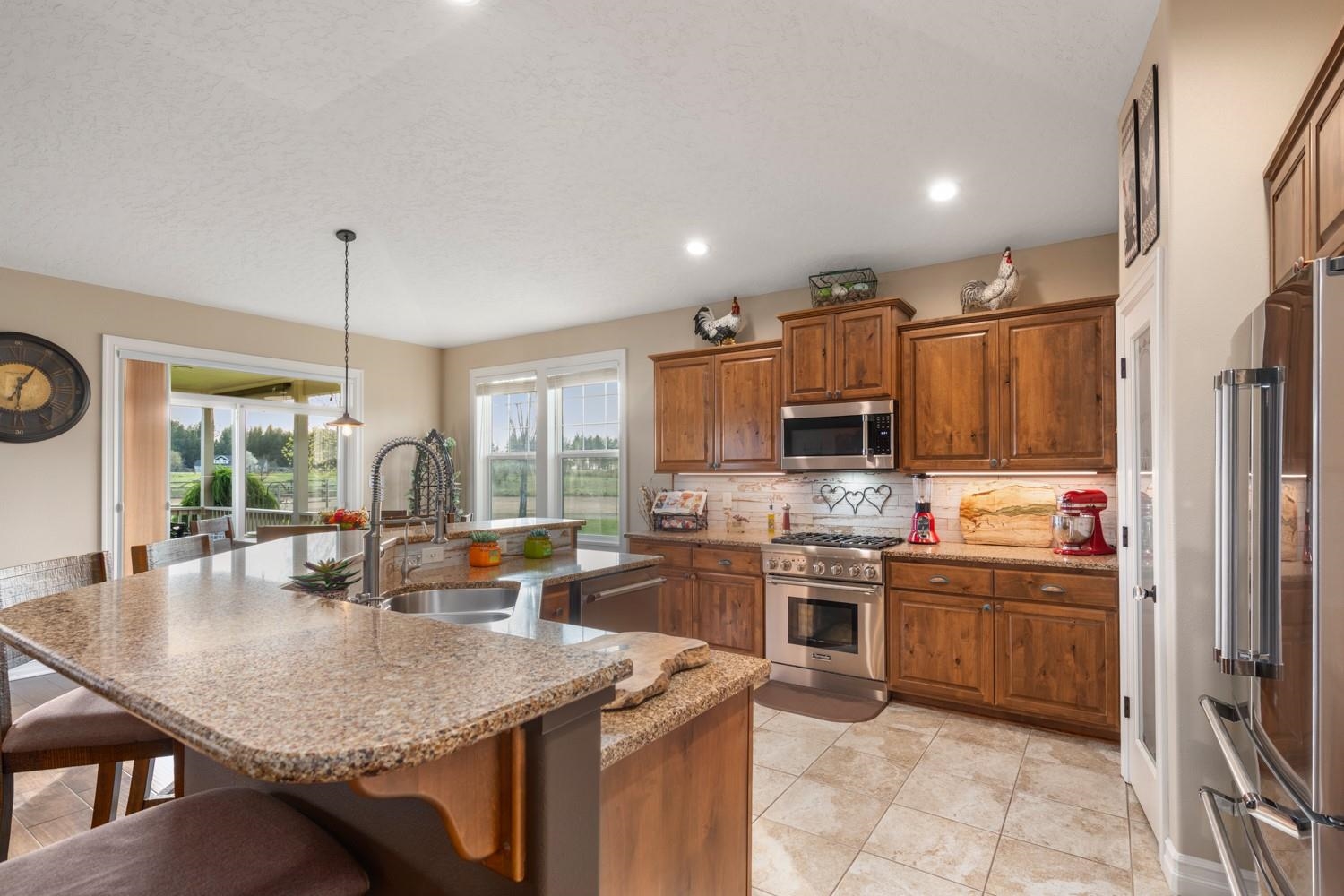 1709 W Cinnibar Ln - Photo 36