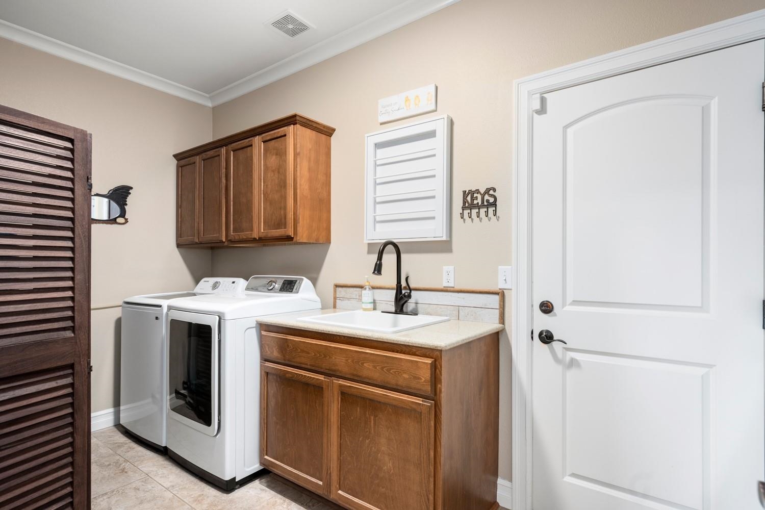 1709 W Cinnibar Ln - Photo 49