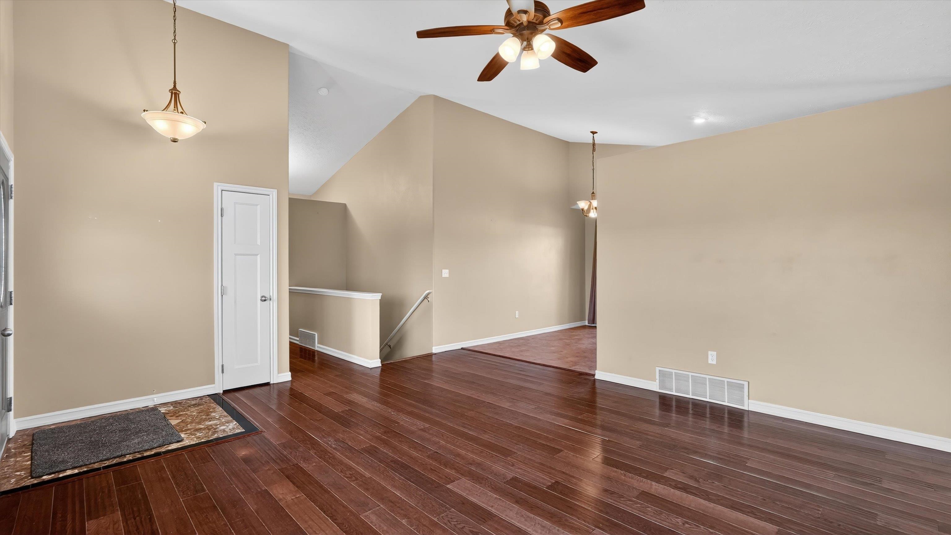 17925 N Colton Ct - Photo 7