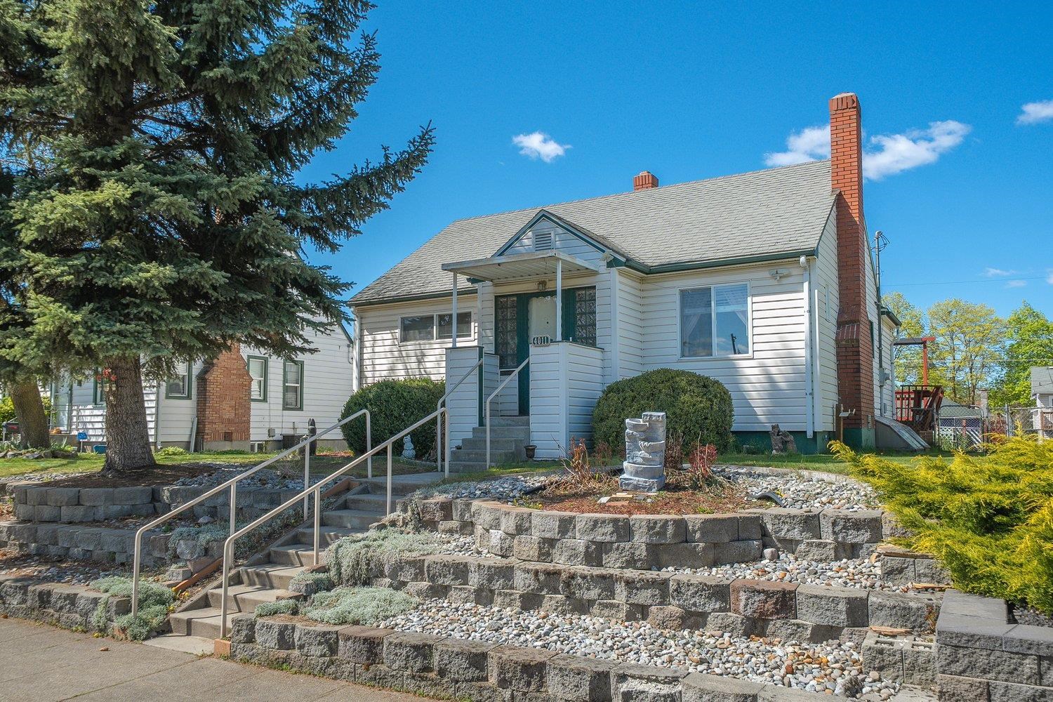 4011 N Hawthorne St - Photo 3