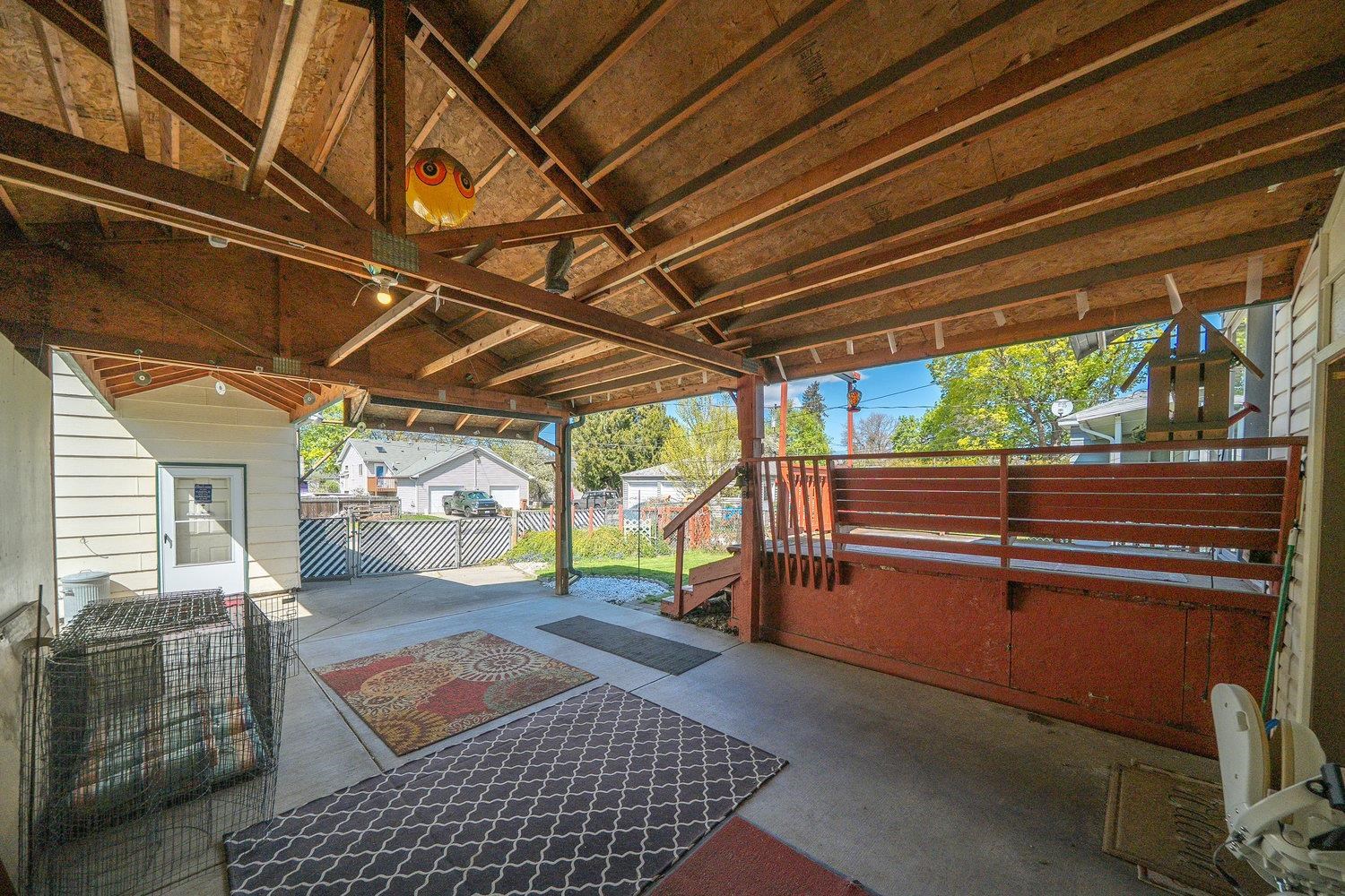 4011 N Hawthorne St - Photo 30