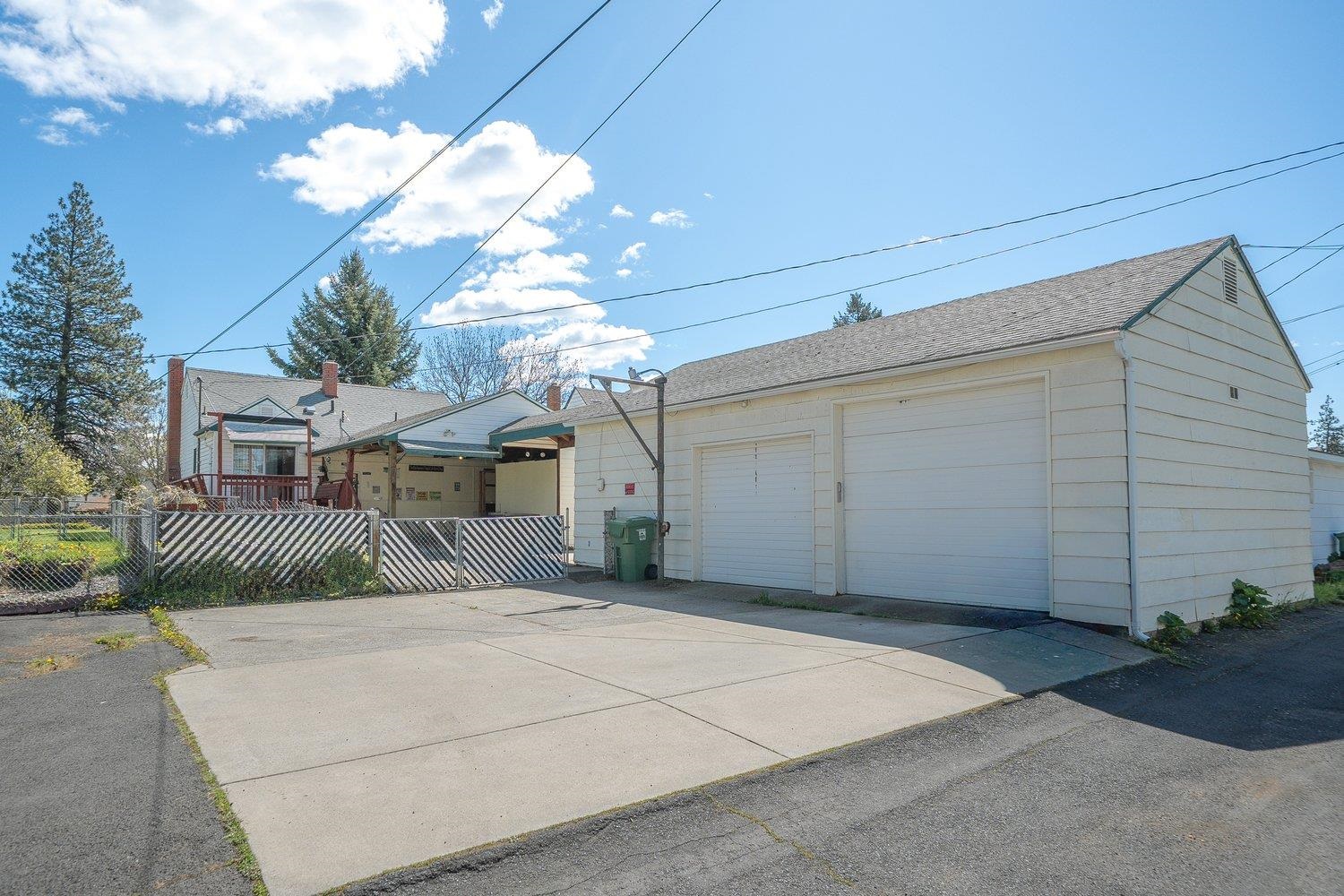 4011 N Hawthorne St - Photo 46