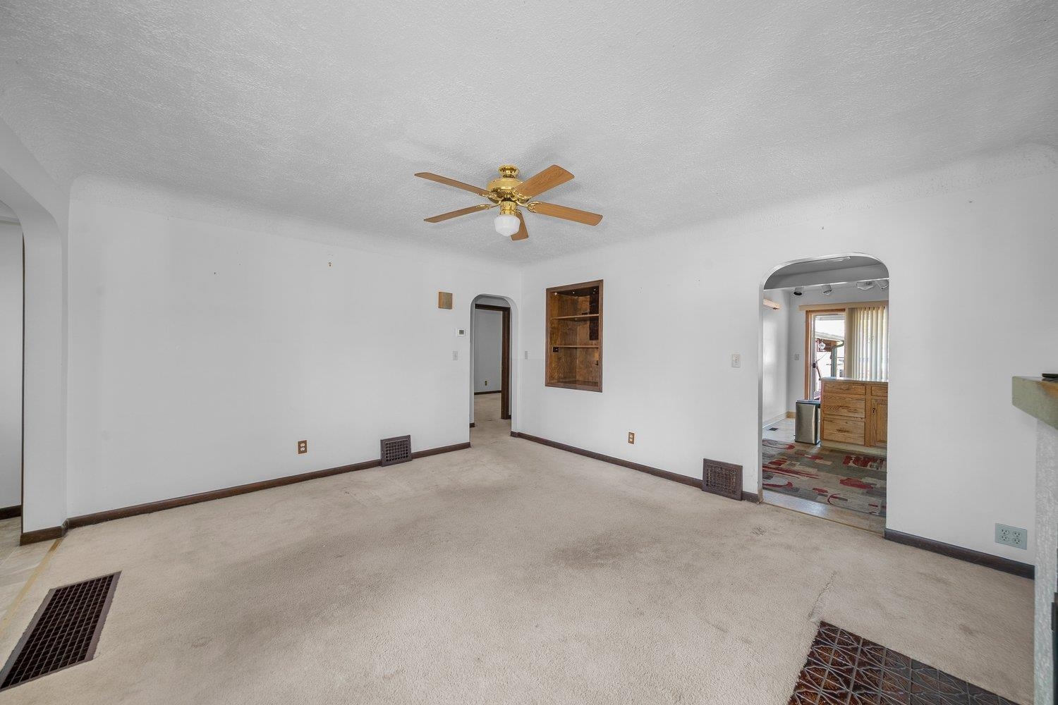 4011 N Hawthorne St - Photo 8