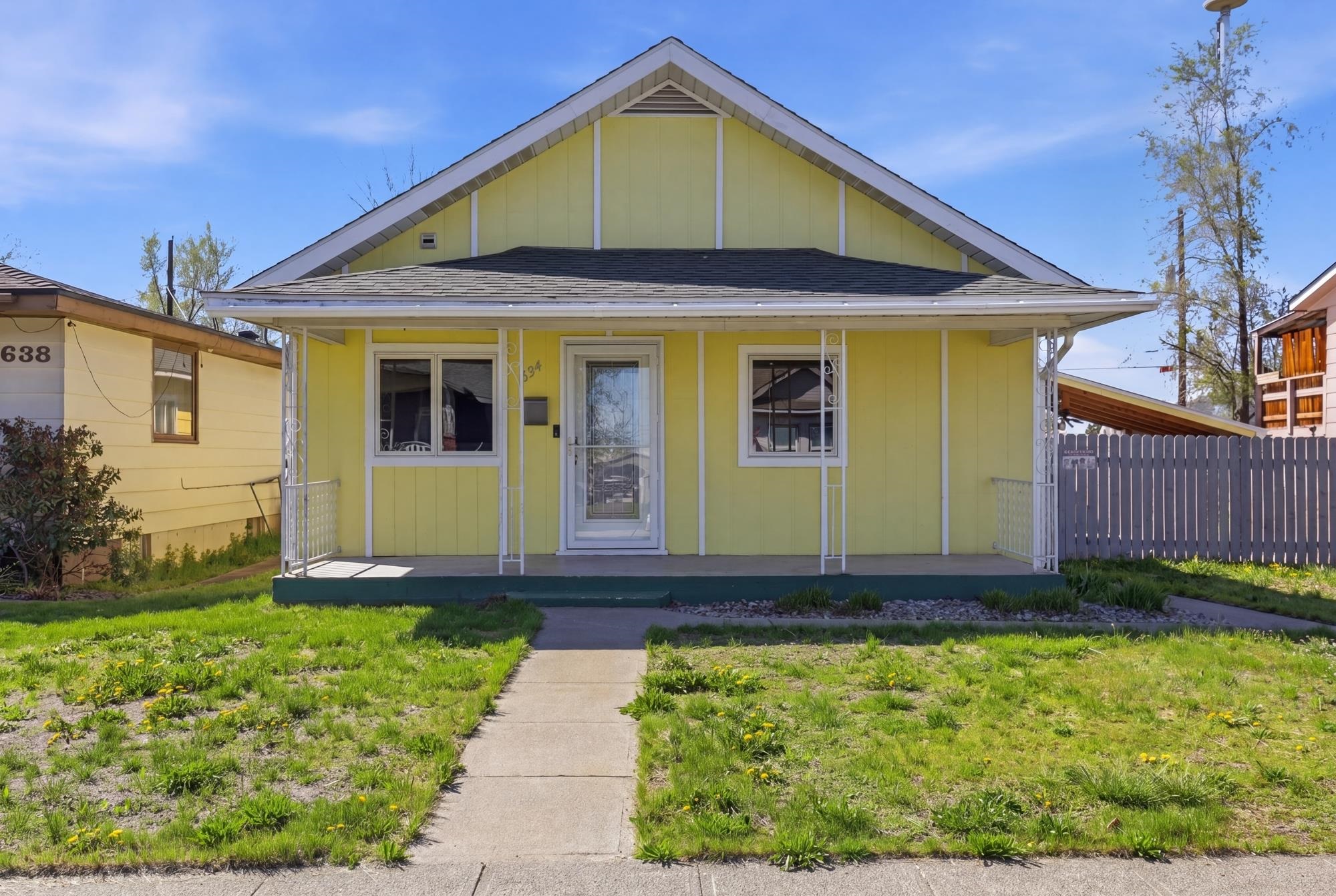 1634 E Providence Ave - Photo 1