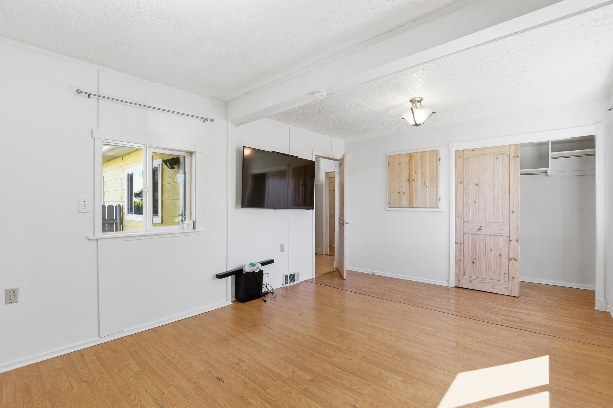 1634 E Providence Ave - Photo 16