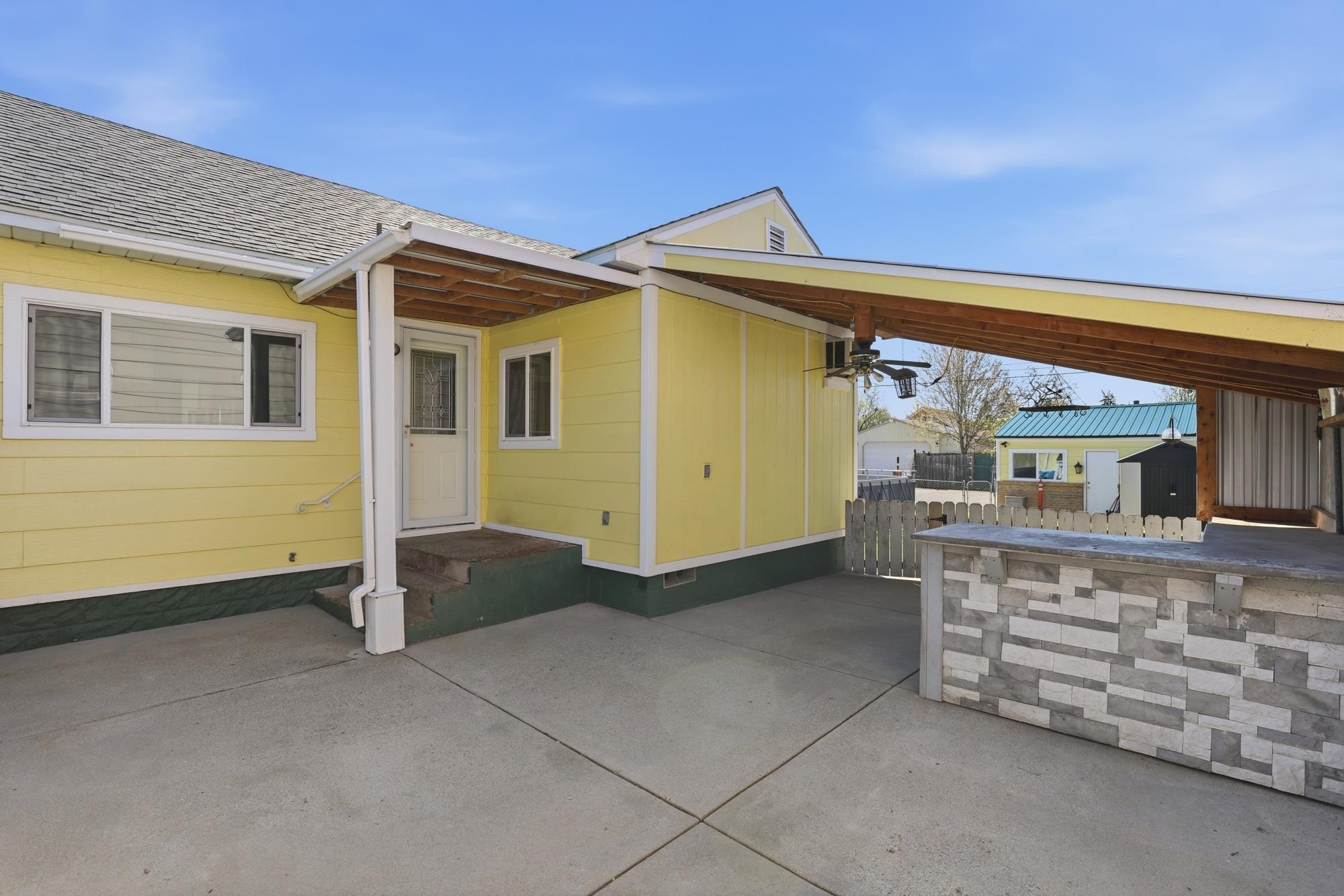 1634 E Providence Ave - Photo 24