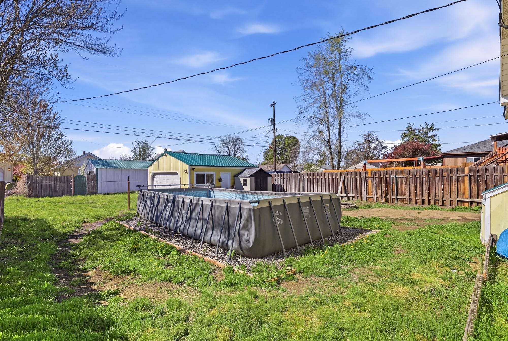 1634 E Providence Ave - Photo 28