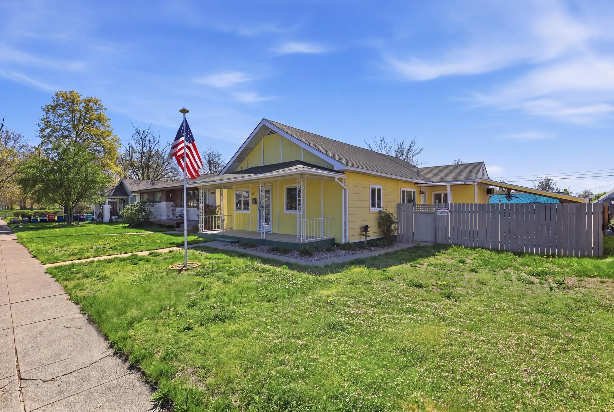 1634 E Providence Ave - Photo 36