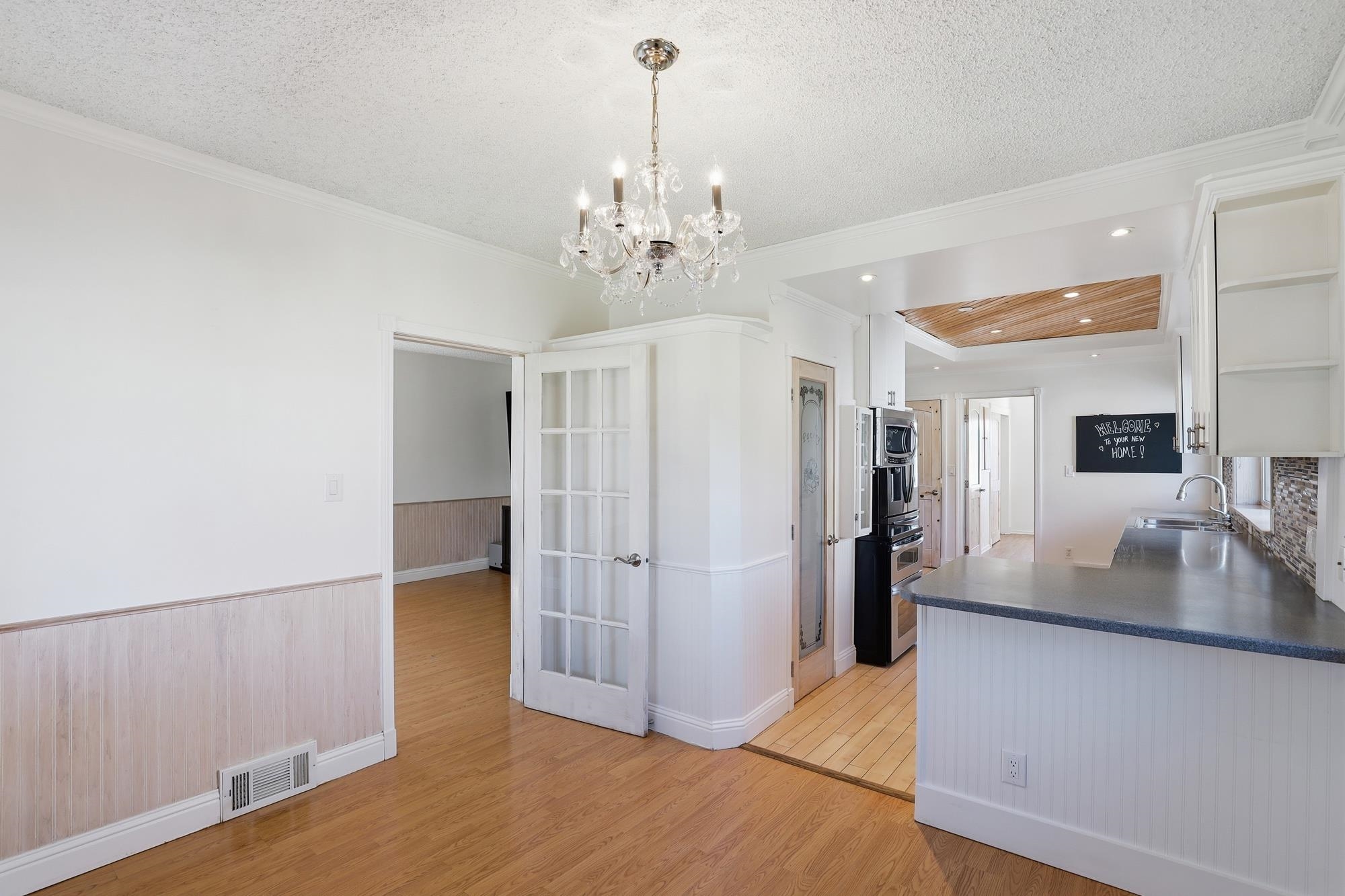 1634 E Providence Ave - Photo 8