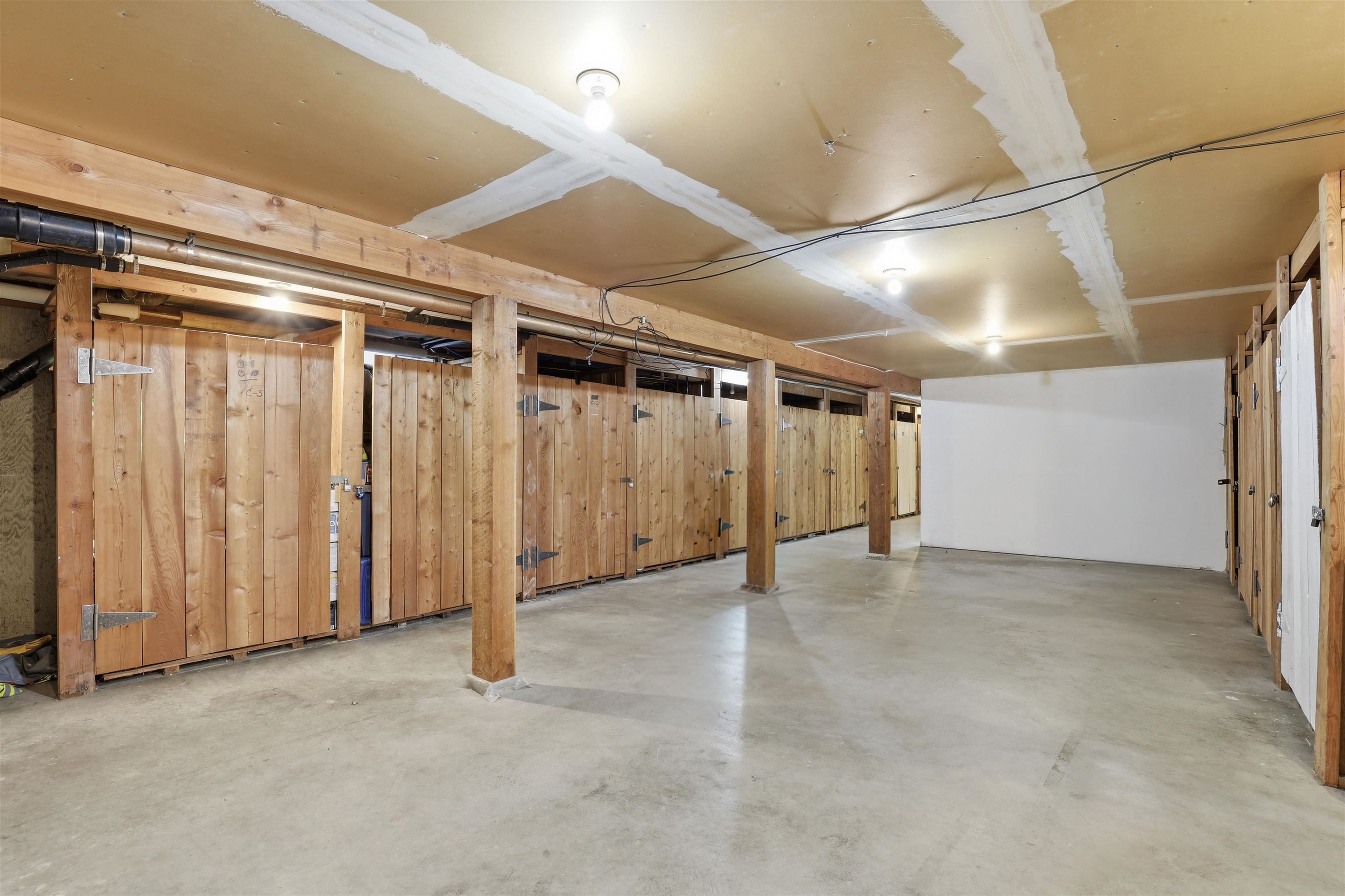 250 N Raymond Rd - Photo 28