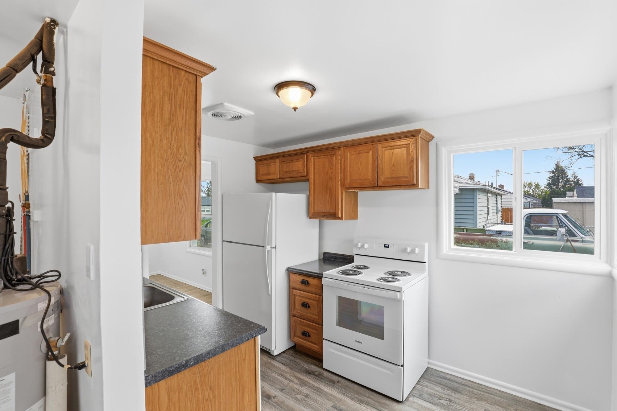 5729 N Lindeke St - Photo 12