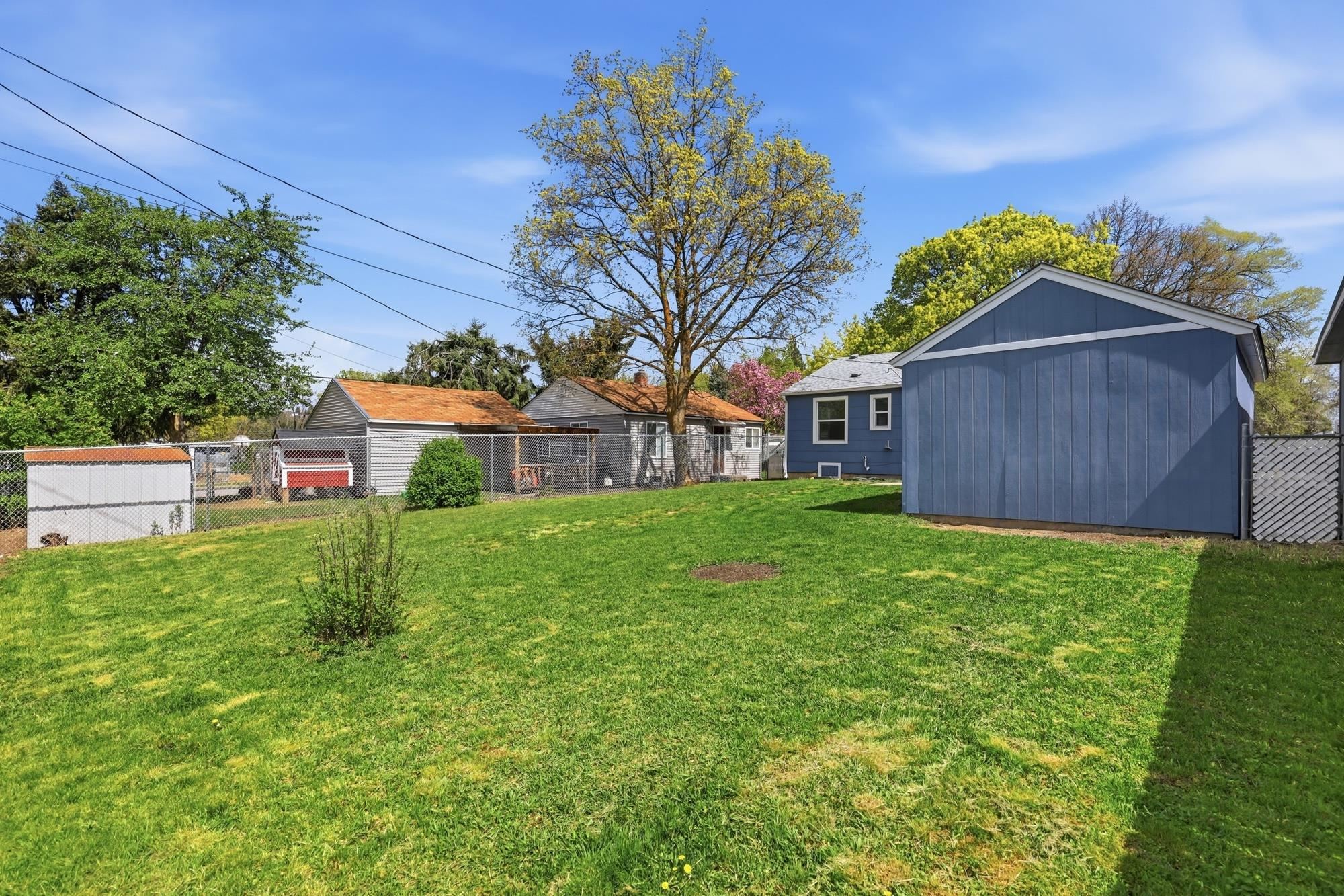 5729 N Lindeke St - Photo 24
