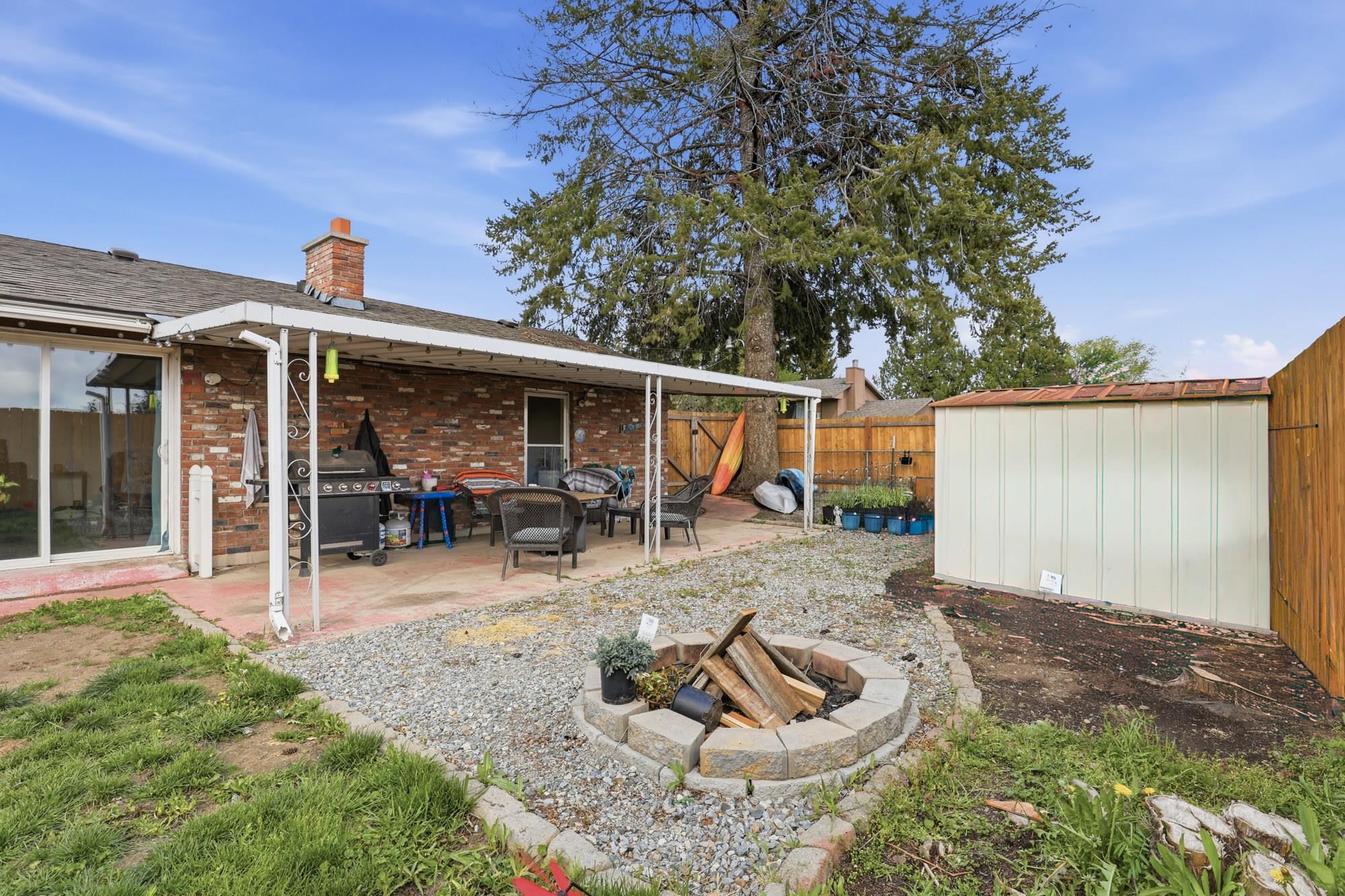 10720 & 10722 E SPRINGFIELD Ave - Photo 40