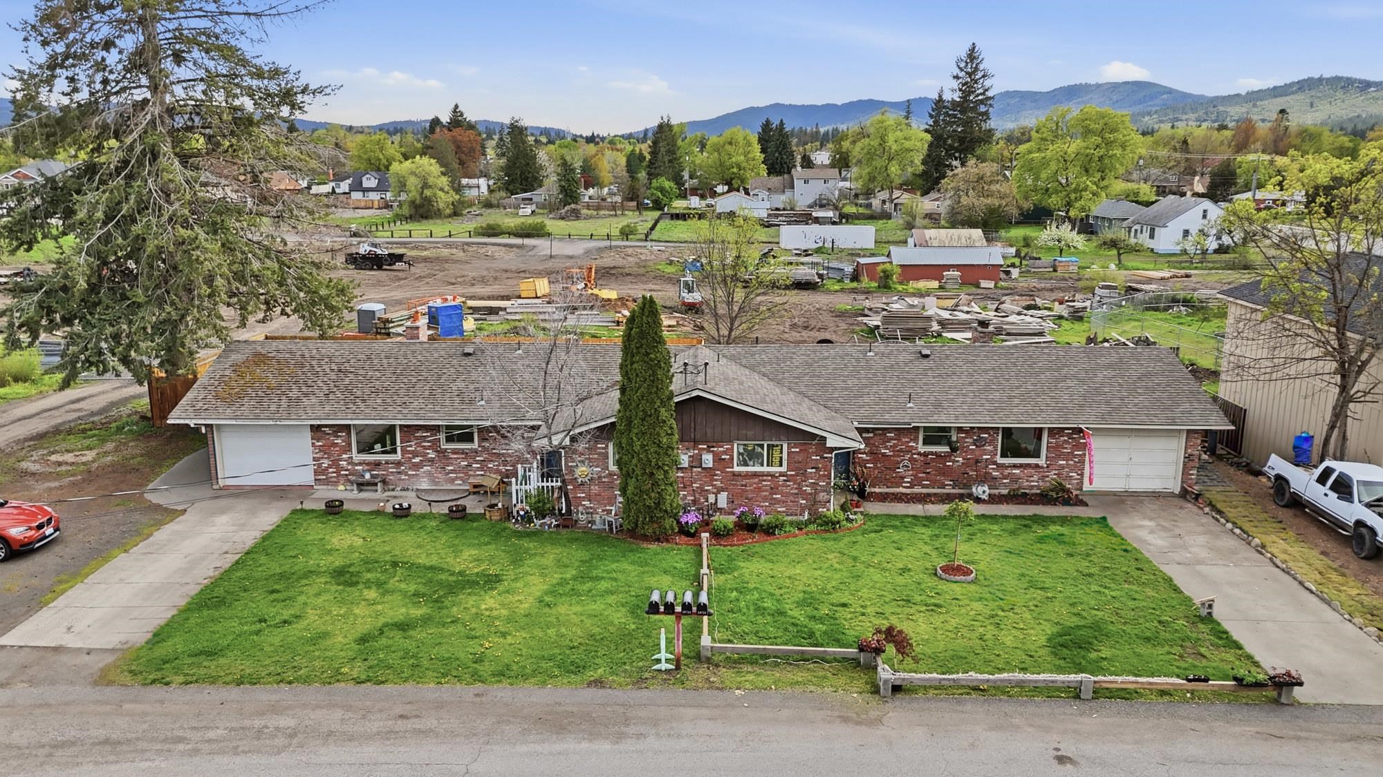 10720 & 10722 E SPRINGFIELD Ave - Photo 42