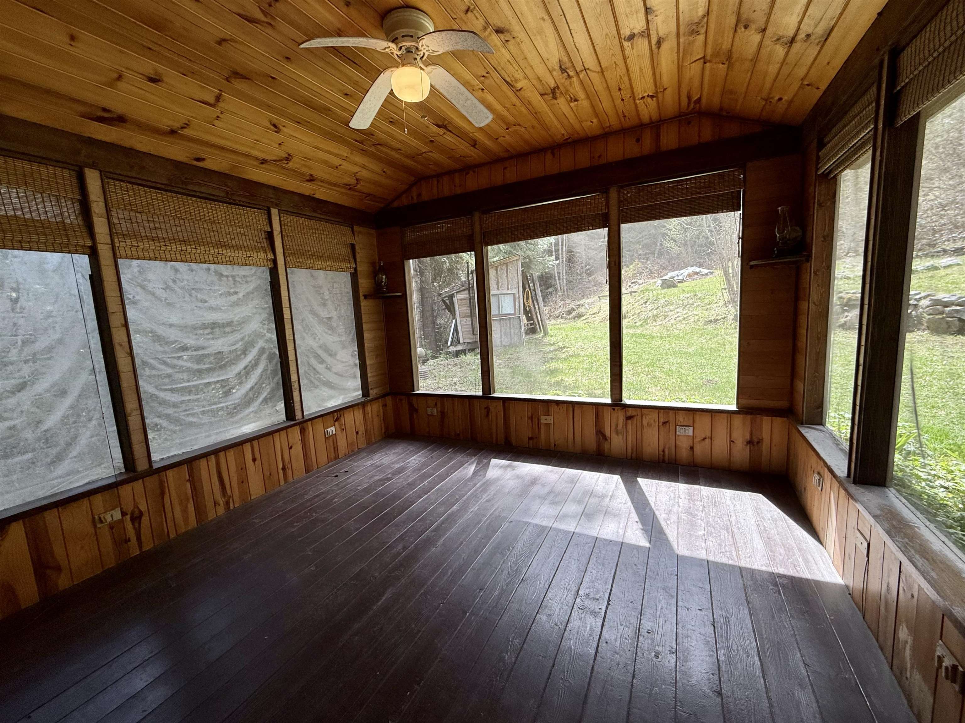 1264 McCloud Creek Rd - Photo 22