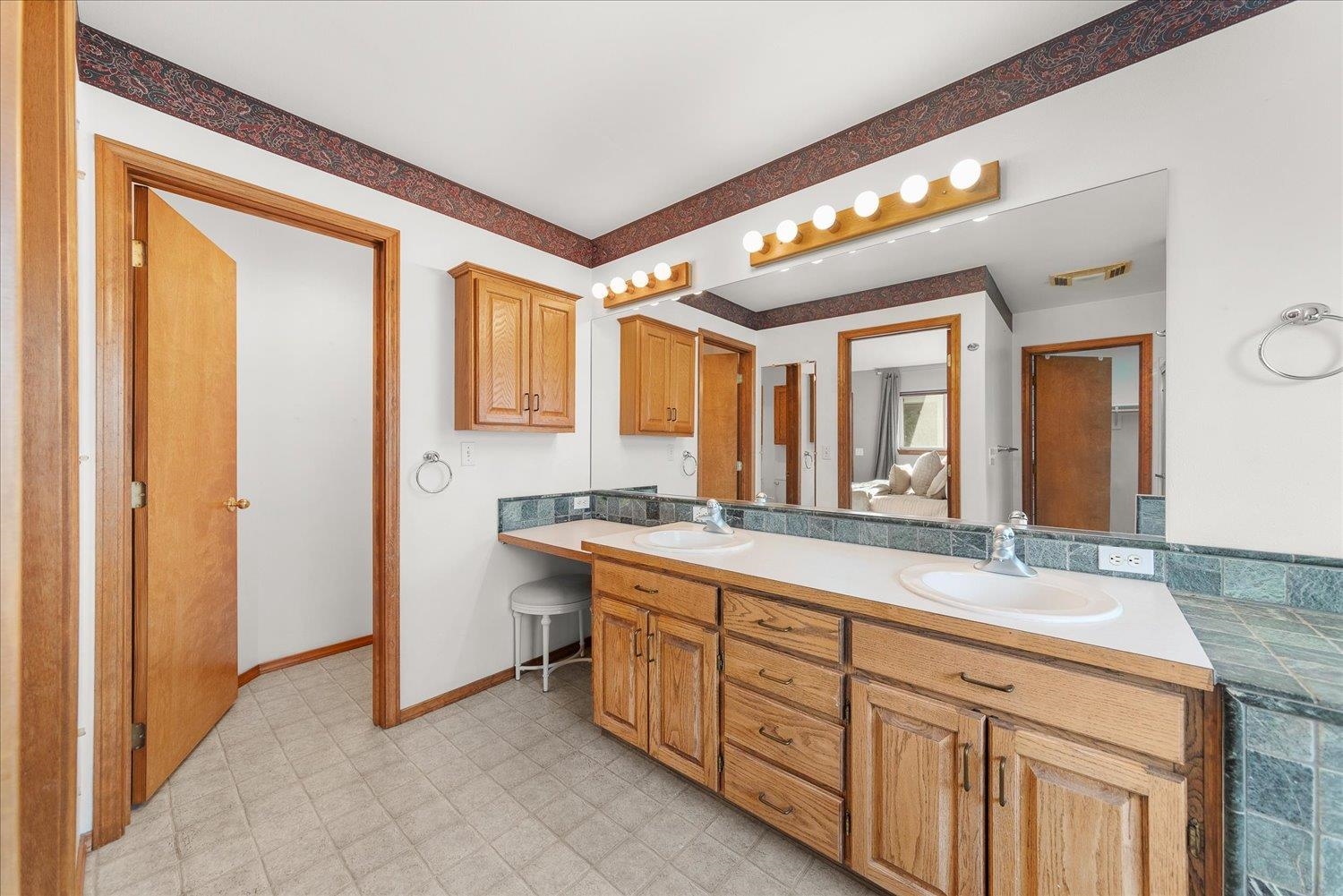 11709 N Kathy Ln - Photo 11