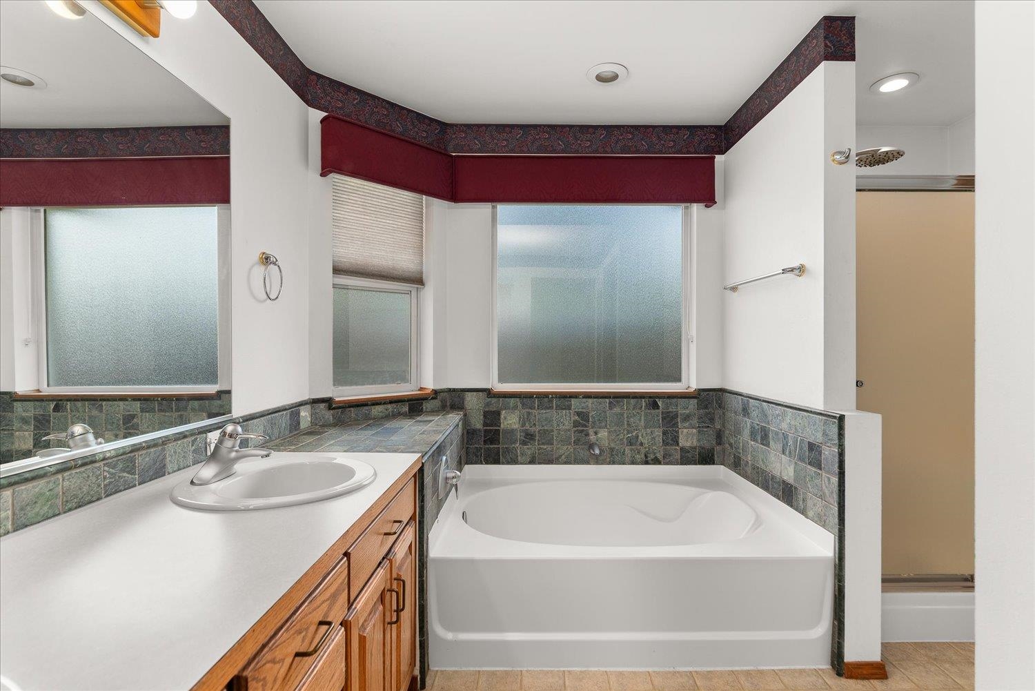 11709 N Kathy Ln - Photo 10