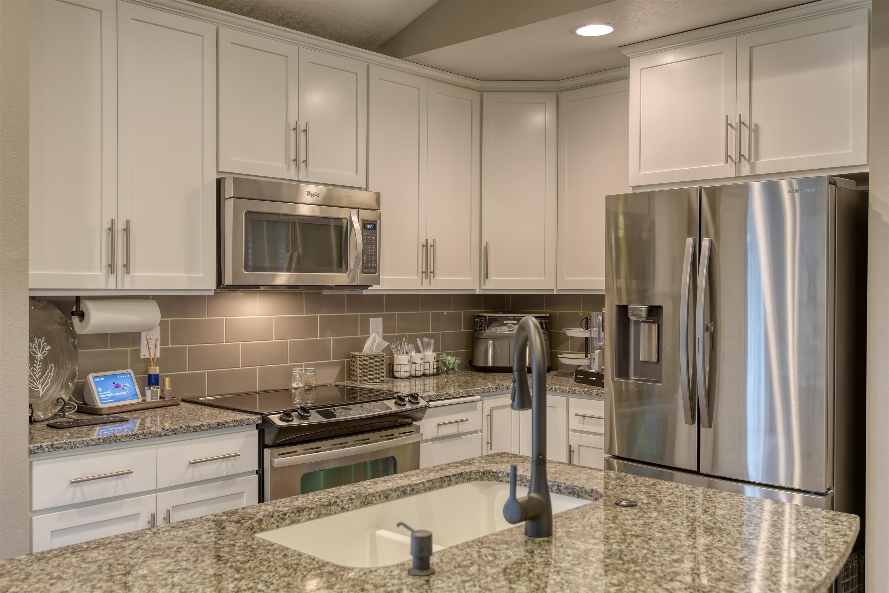 2023 CENTENNIAL Way - Photo 11
