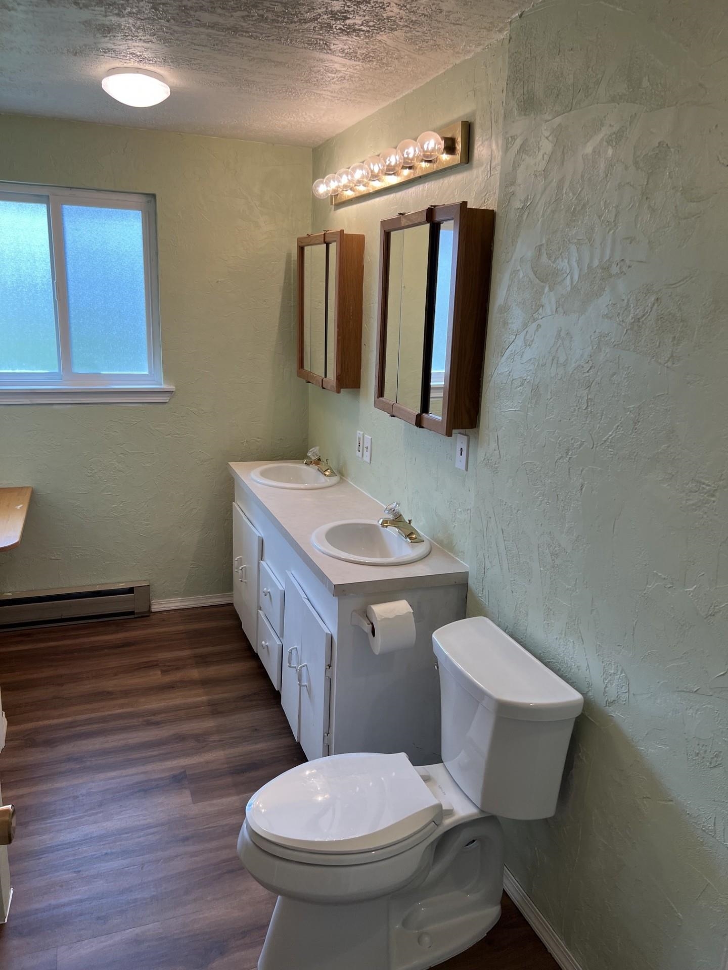 5415 N Lynden Rd - Photo 9
