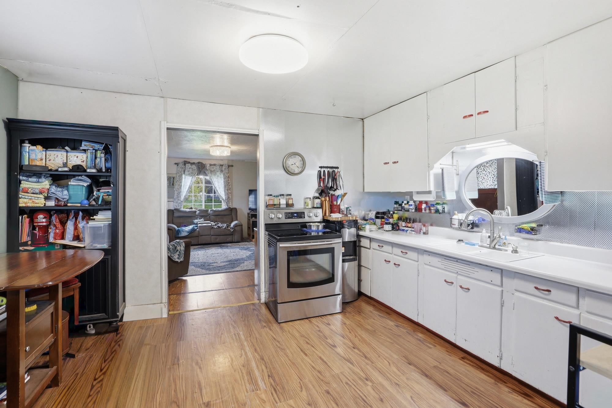 710 S BARKER Rd - Photo 8