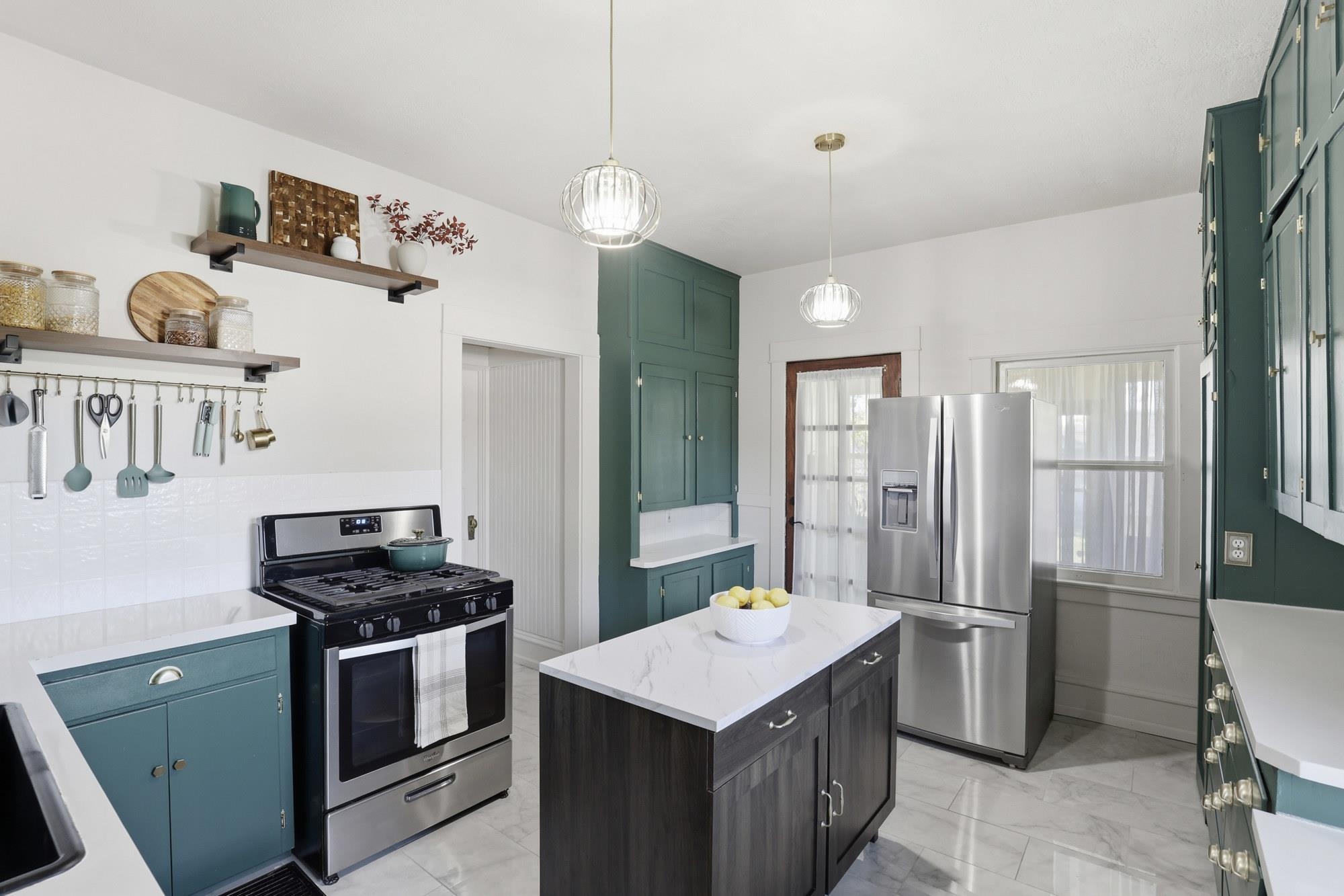 1827 W Augusta Ave - Photo 11