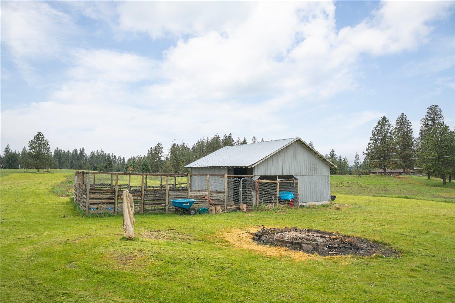 2105 W Borden Rd - Photo 41