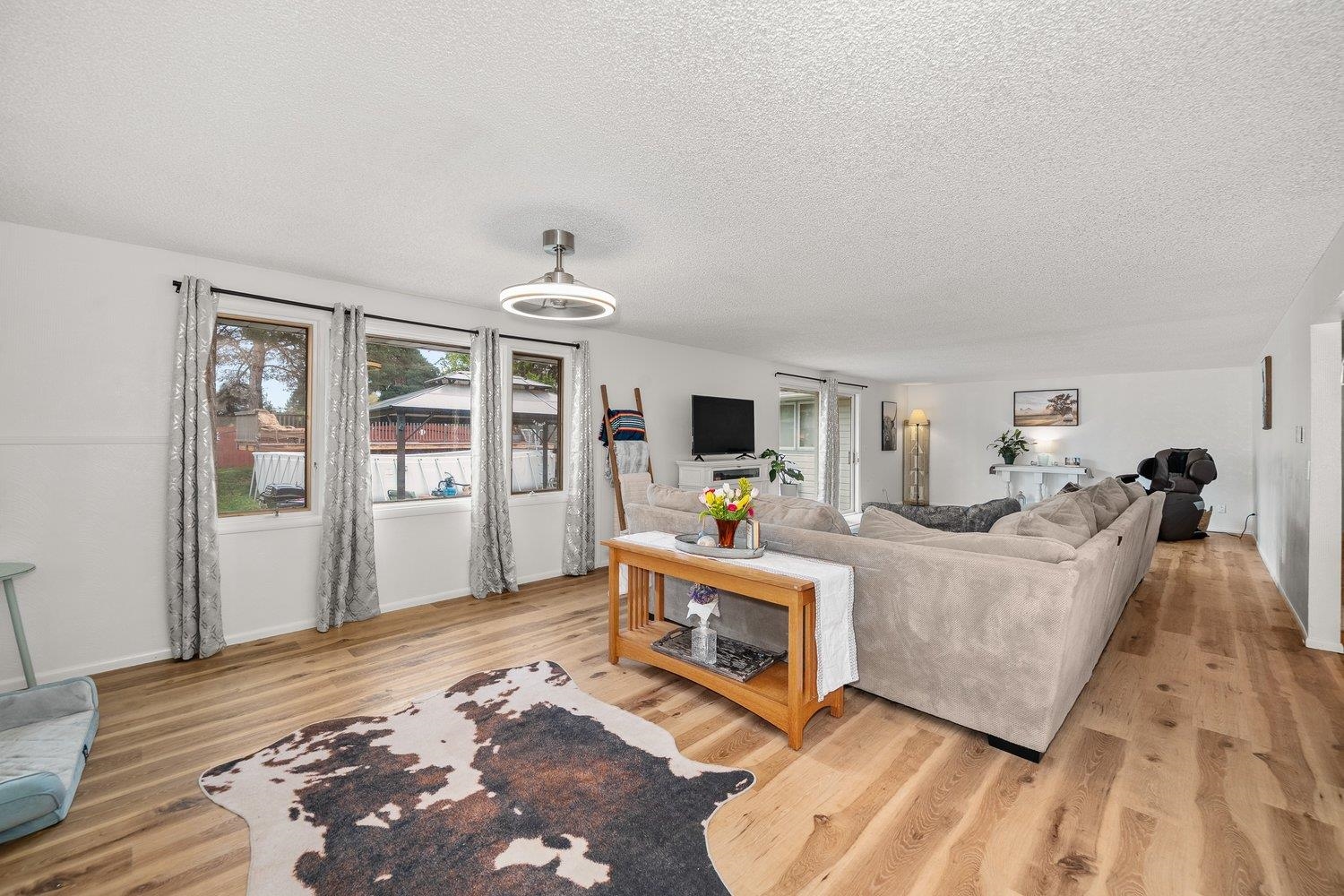 2105 W Borden Rd - Photo 9