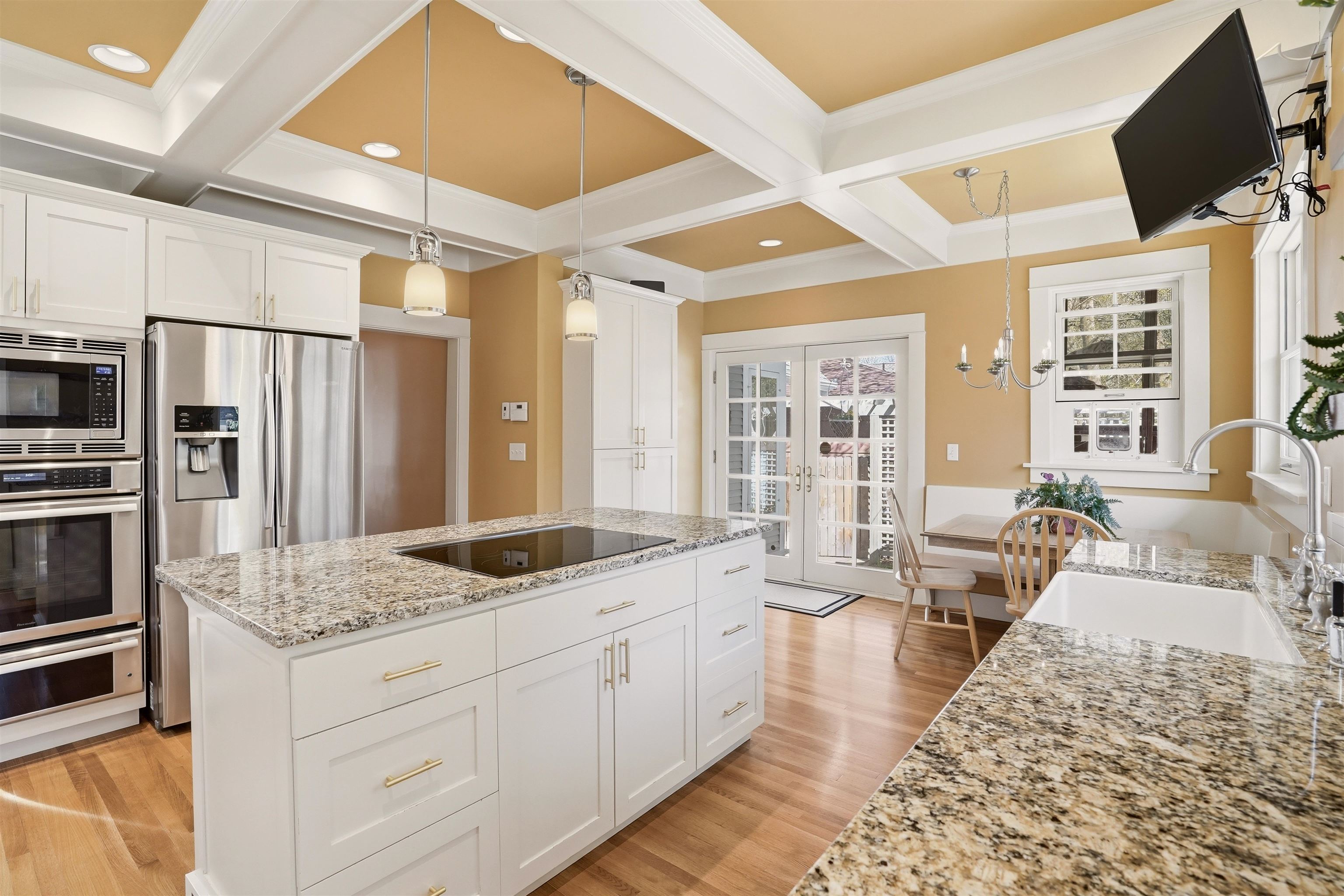 712 E 19TH Ave - Photo 15